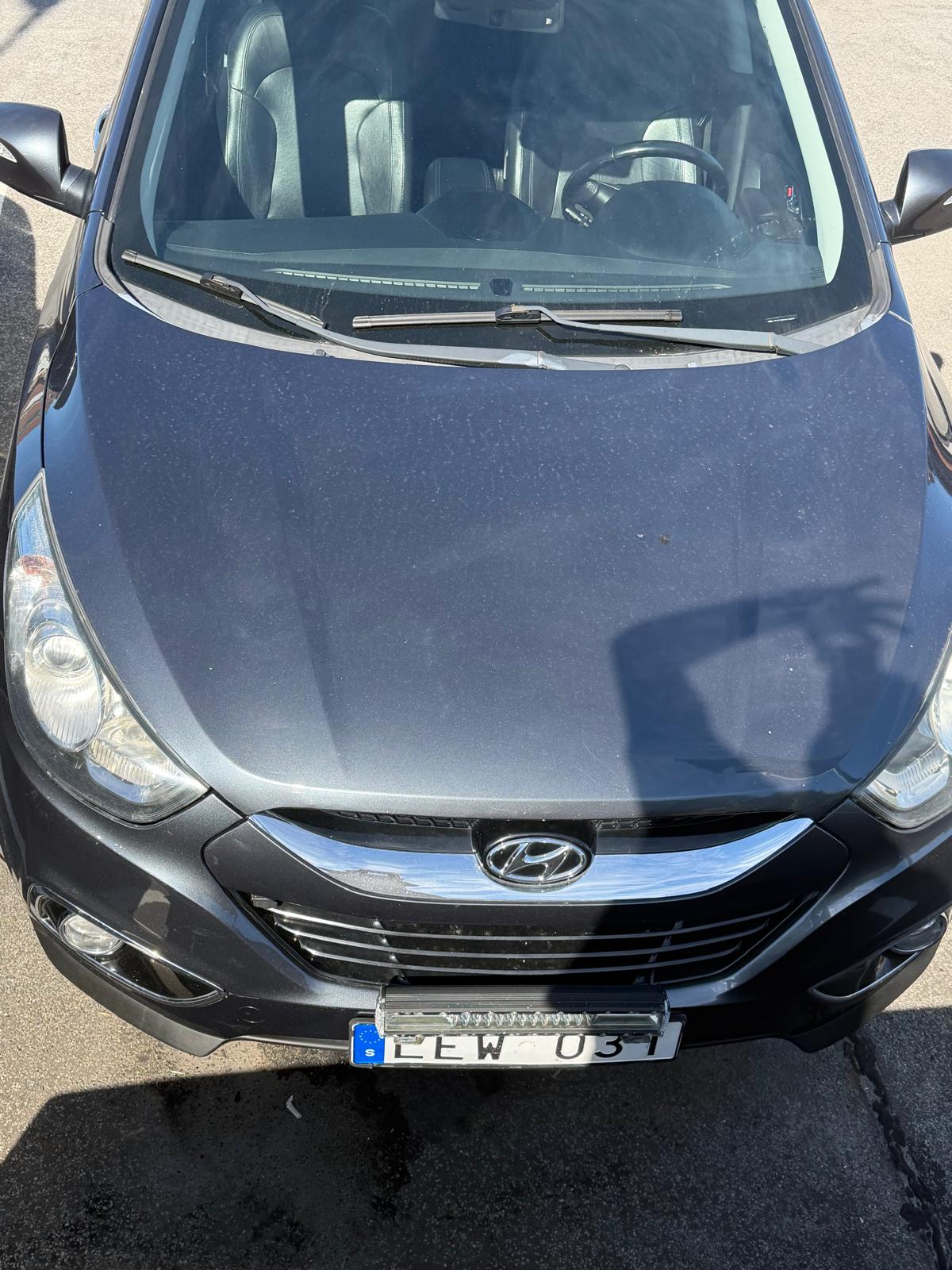 Hyundai ix35 2.0 CRDi 4WD Automatisk 2011, bild 2/10