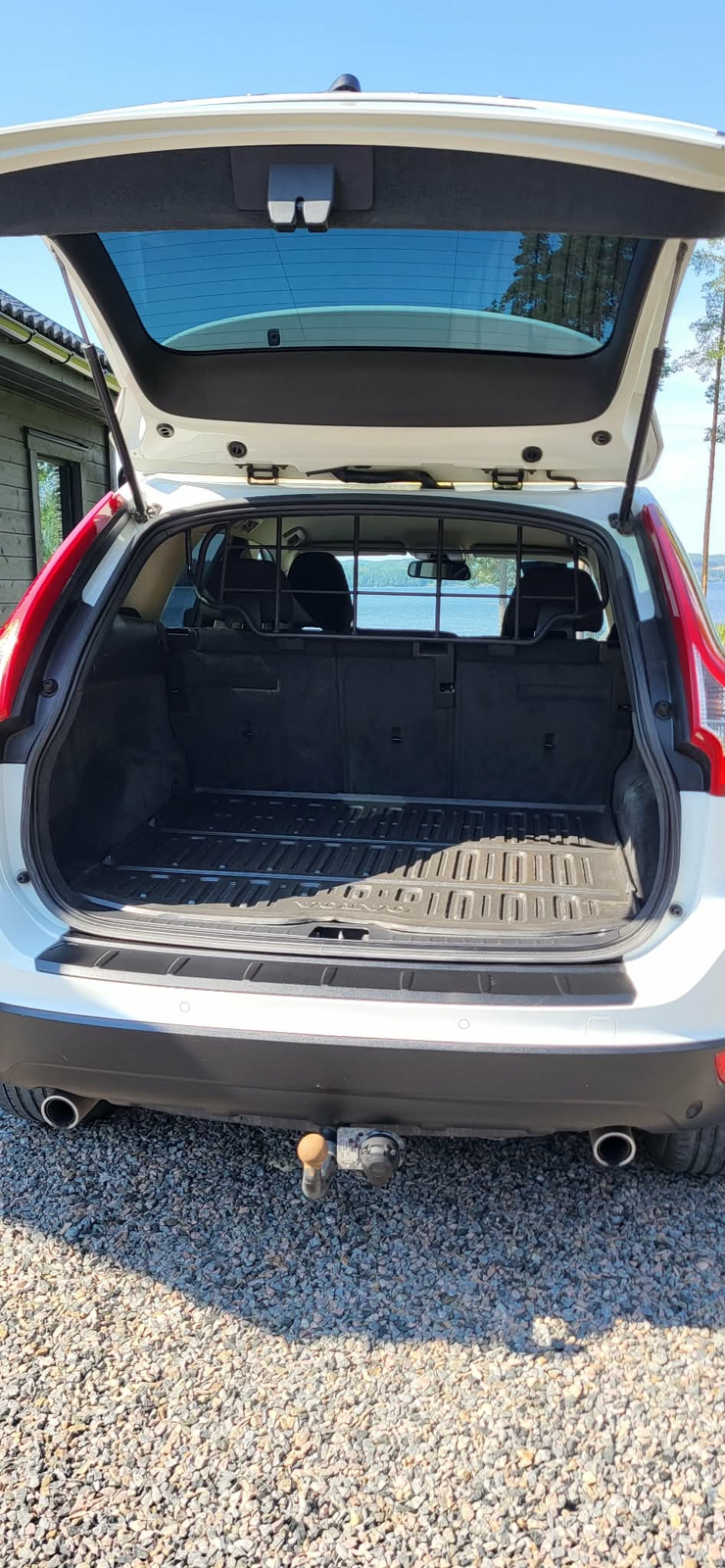 Volvo XC60 D5 AWD Manuell 2011, kuva 4/6