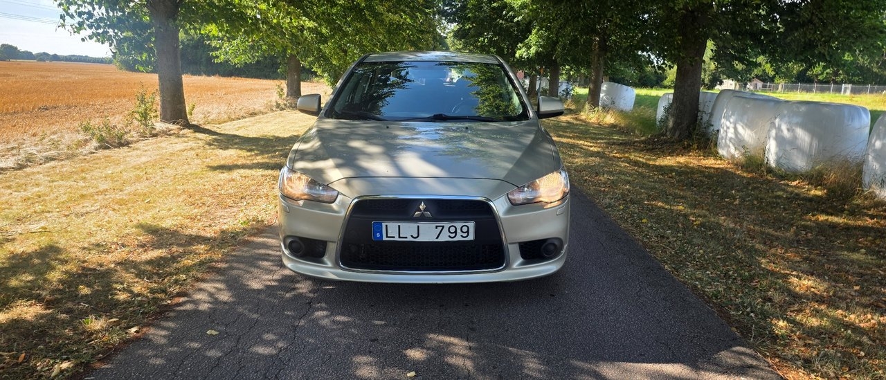 Mitsubishi Lancer 2009, bild 6/10