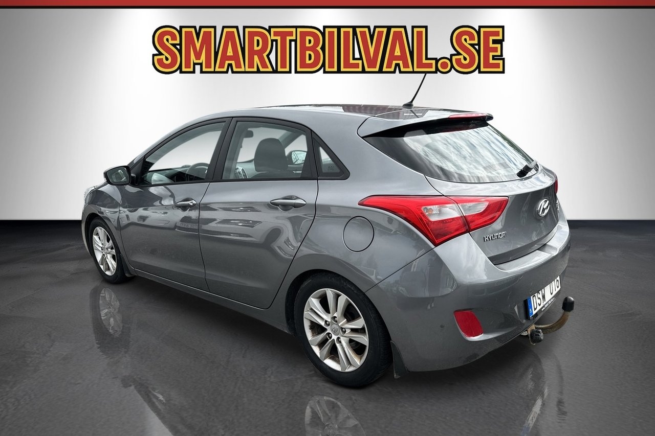 Hyundai i30 5-dörrar 1.6 CRDi Sport 2013, bild 4/21