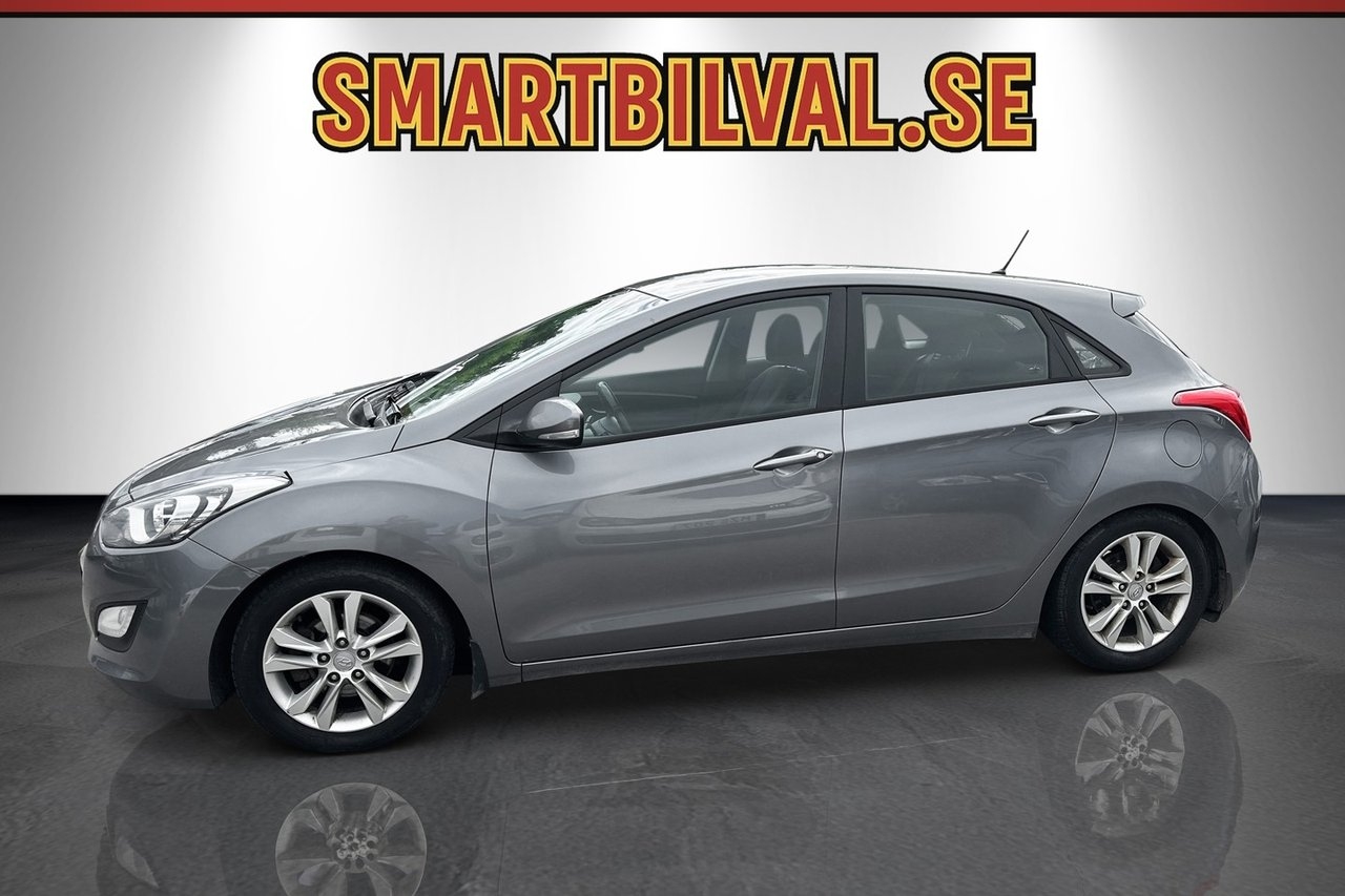 Hyundai i30 5-dörrar 1.6 CRDi Sport 2013, bild 3/21