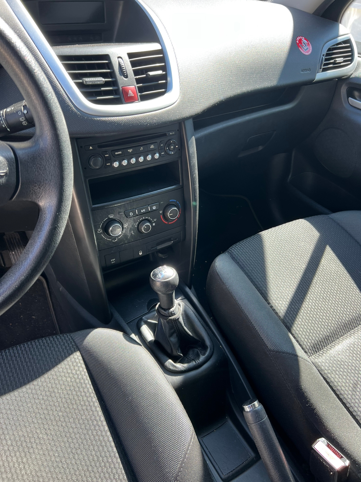 Peugeot 207 5-dörrar 1.4 VTi Manuell 2010, bild 7/10