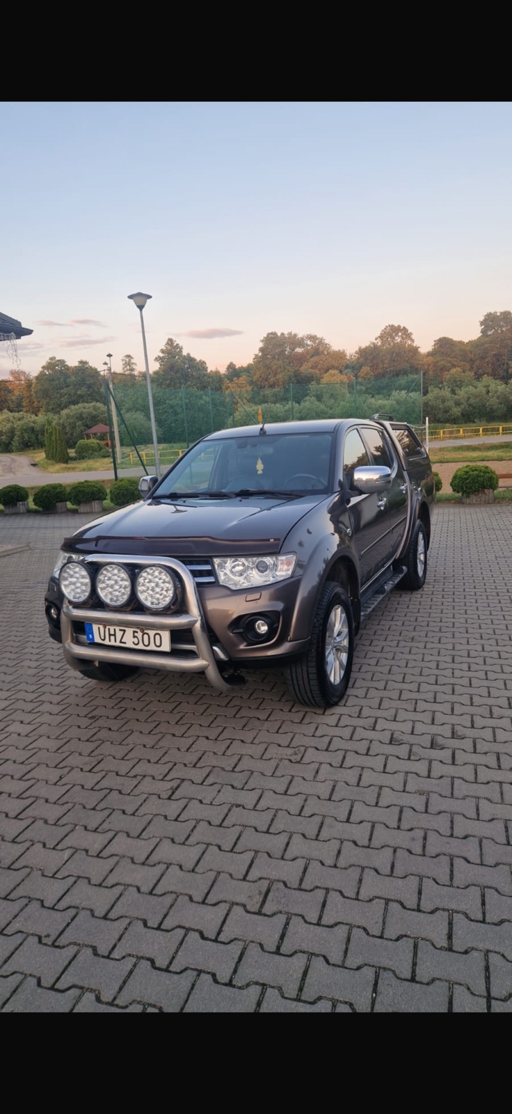 Mitsubishi L200