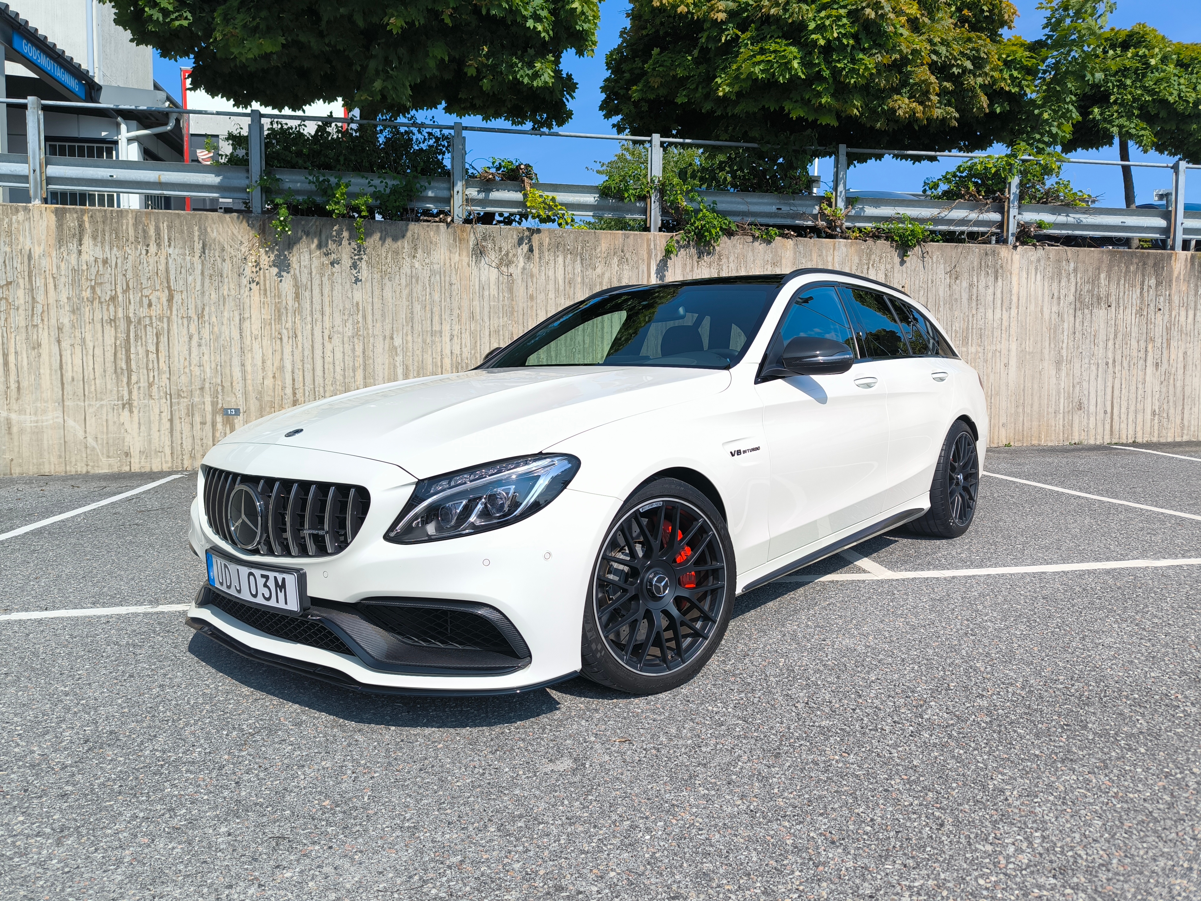 Mercedes-Benz C 63 AMG S T 2017, bild 2/18