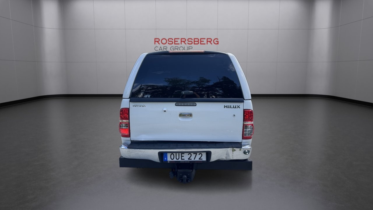 Toyota HiLux 2015, photo 4/10