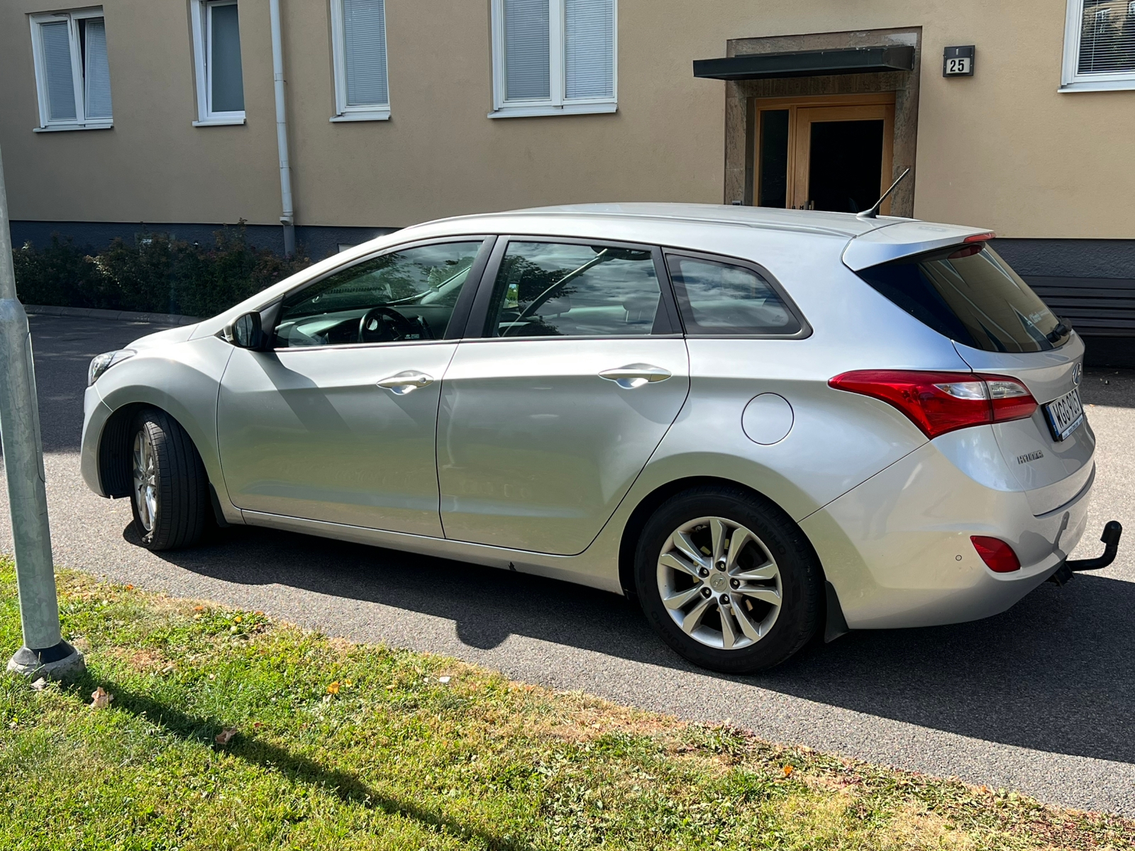 Hyundai i30 Kombi 1.6 CRDi Manuell 2014, bild 3/10