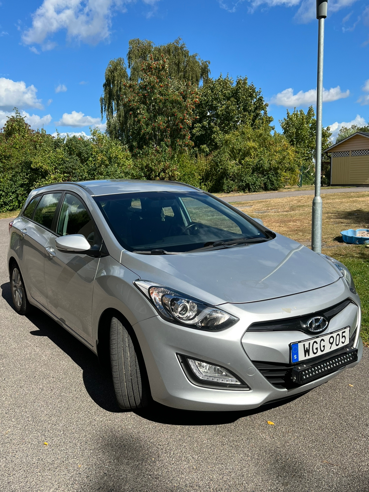 Hyundai i30 Kombi 1.6 CRDi Manuell 2014, bild 2/10