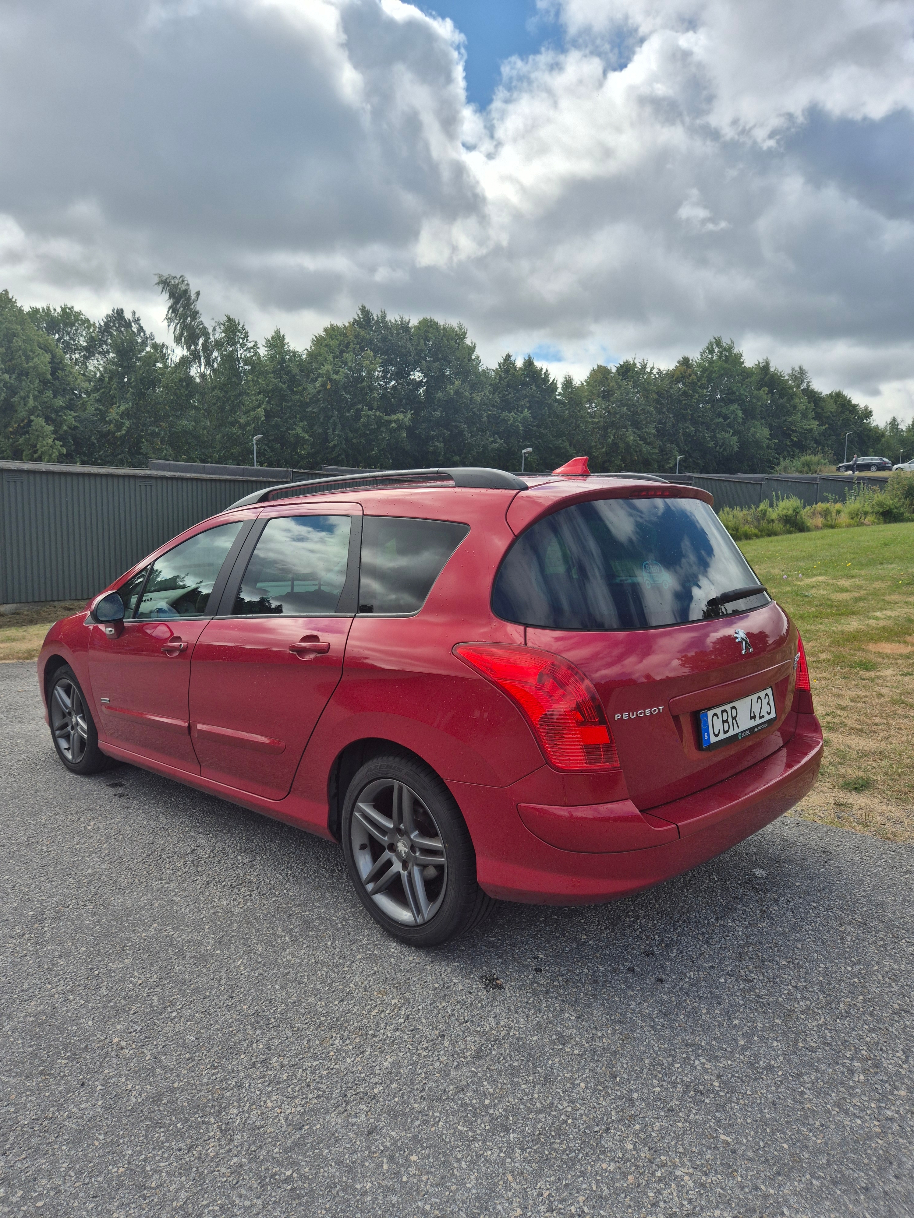 Peugeot 308 SW 1.6 e-HDi FAP Manuell 2012, kuva 3/10