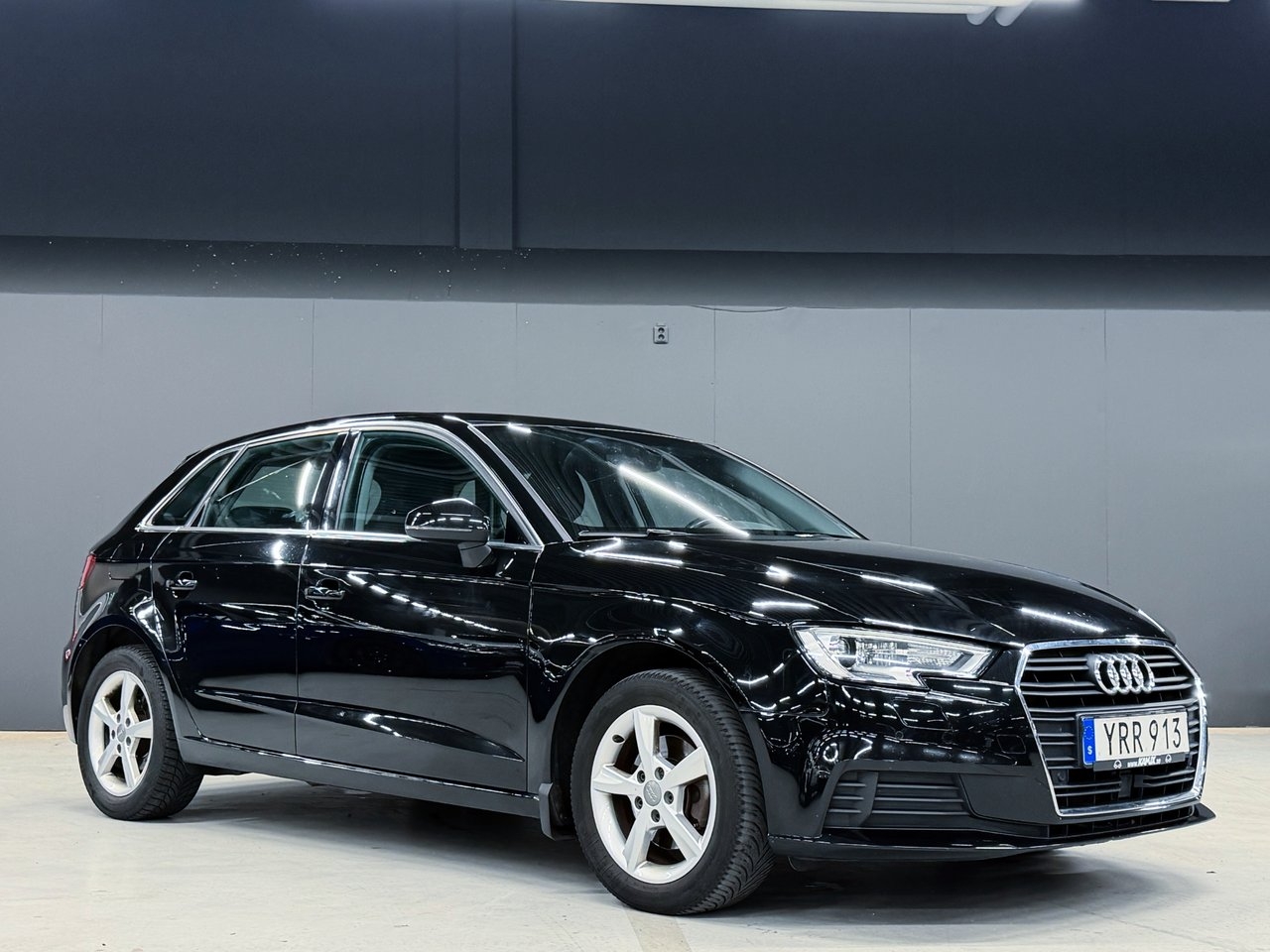 Audi A3 2018, kuva 7/10