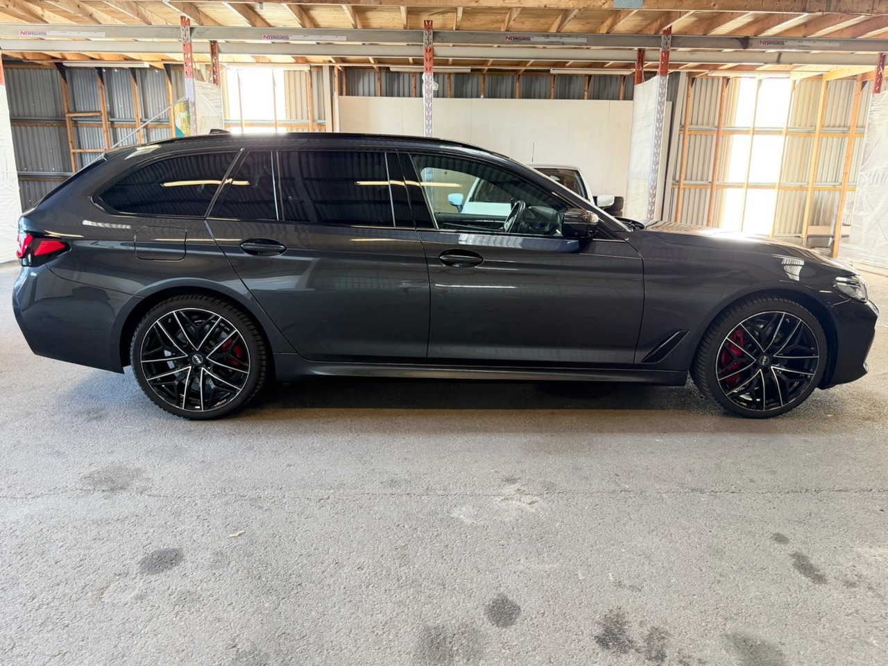 BMW 540 2021, bild 7/10
