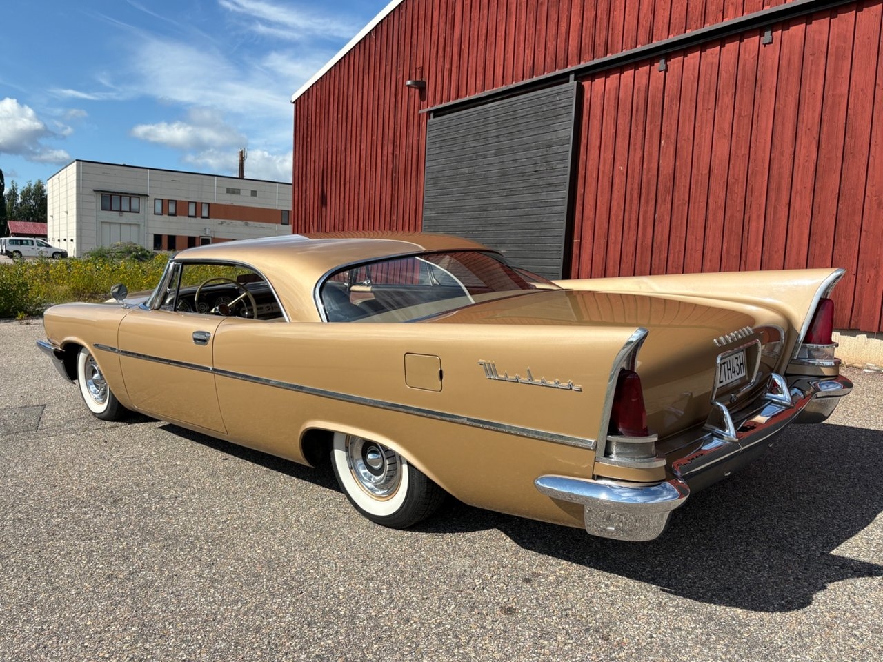 Chrysler Windsor