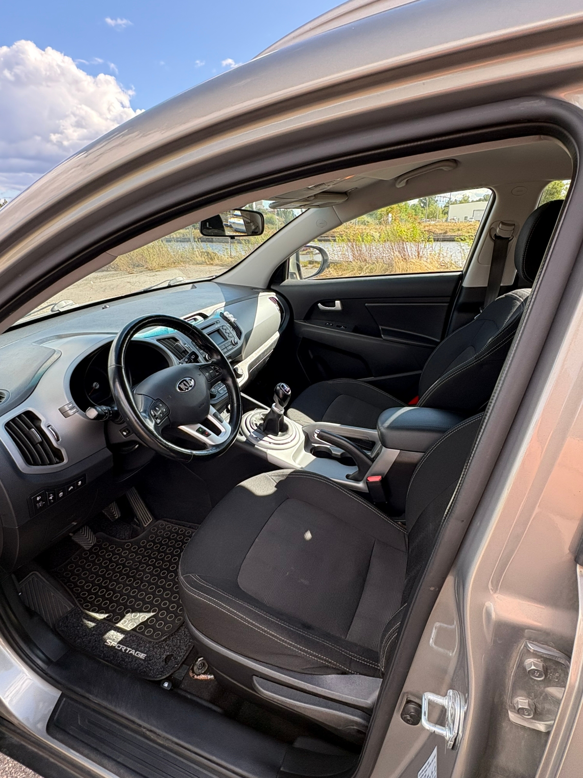 Kia Sportage 1.7 CRDi Manuell 2015, photo 6/10