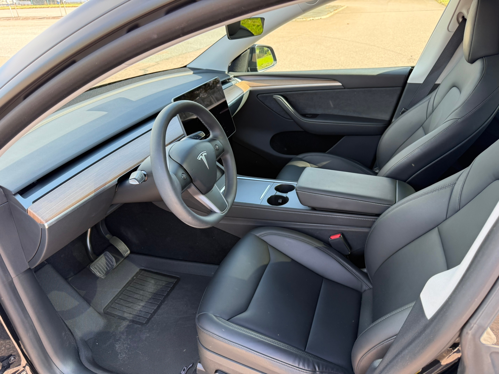 Tesla Model Y 2023, bild 7/10