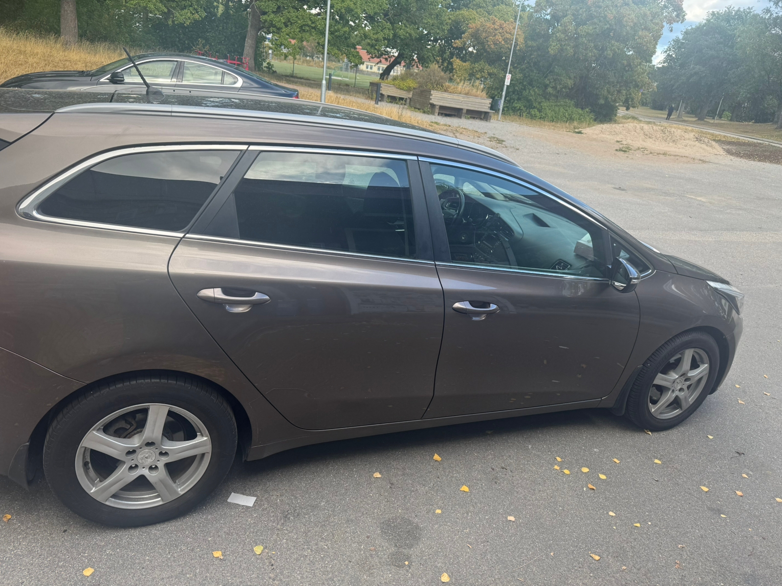 Kia Ceed _sw 1.6 CRDi Manuell 2014, kuva 5/10