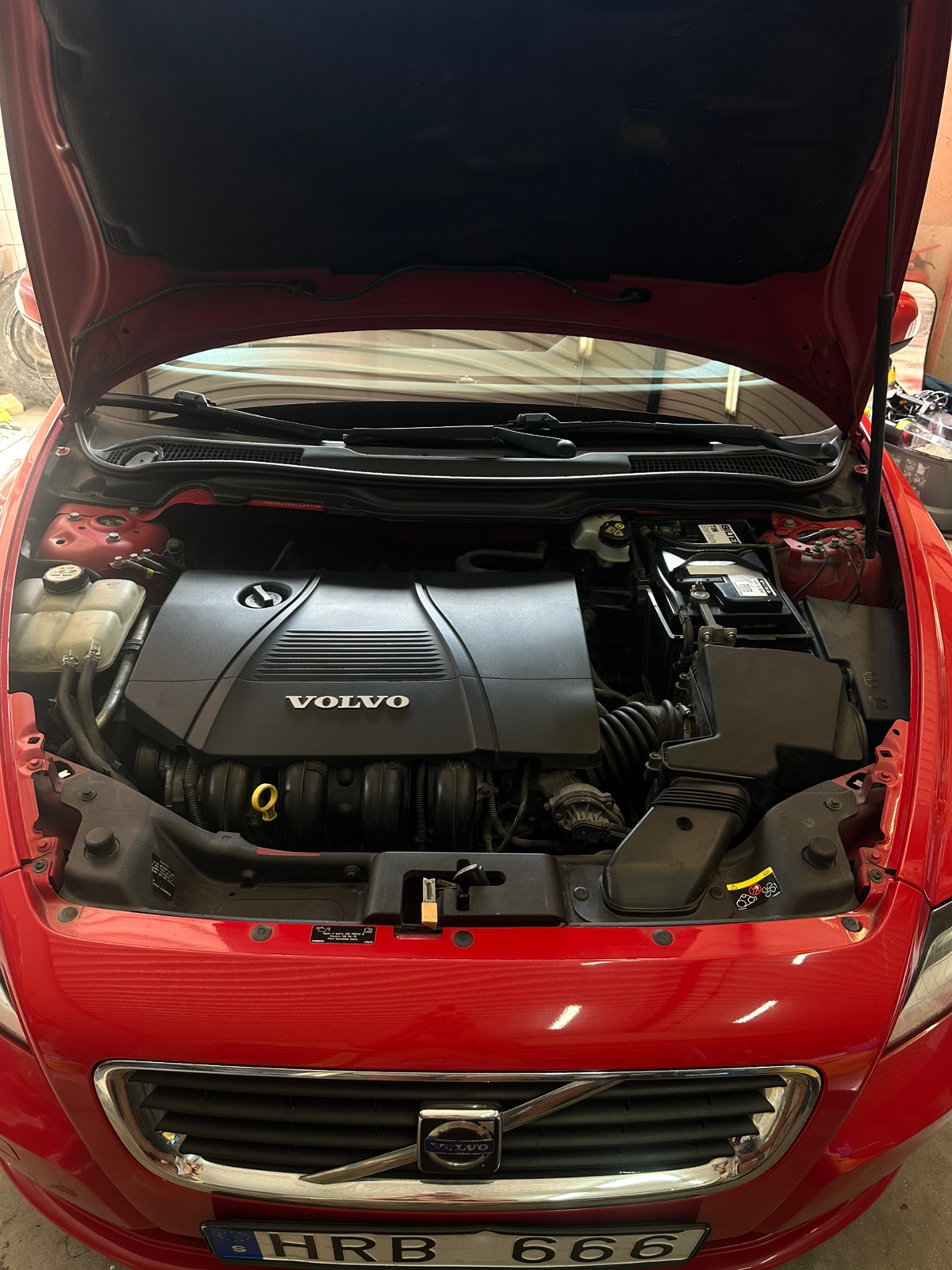 Volvo S40 1.8 Flexifuel Manuell 2009, photo 7/7