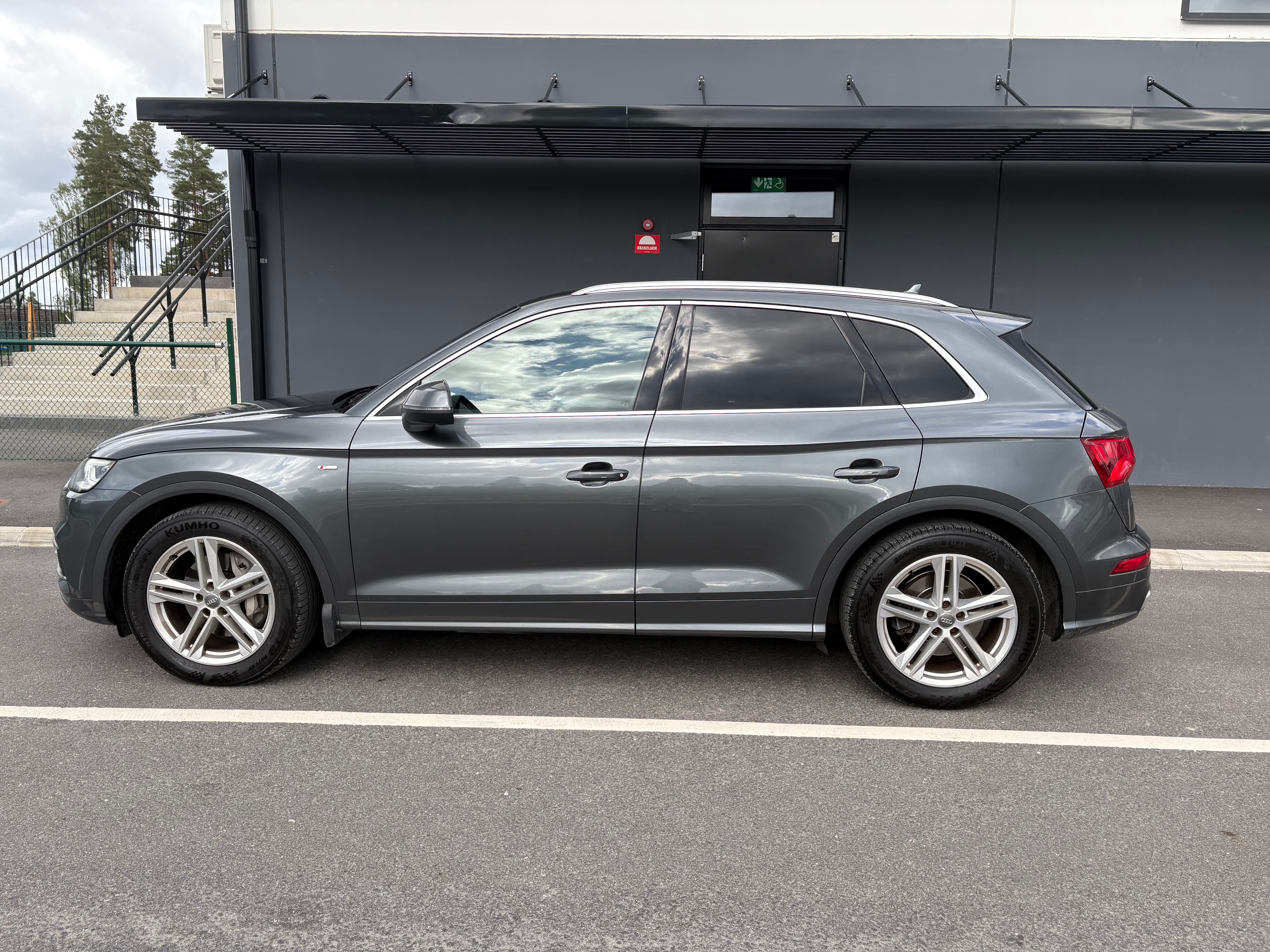 Audi Q5 2019, photo 4/7