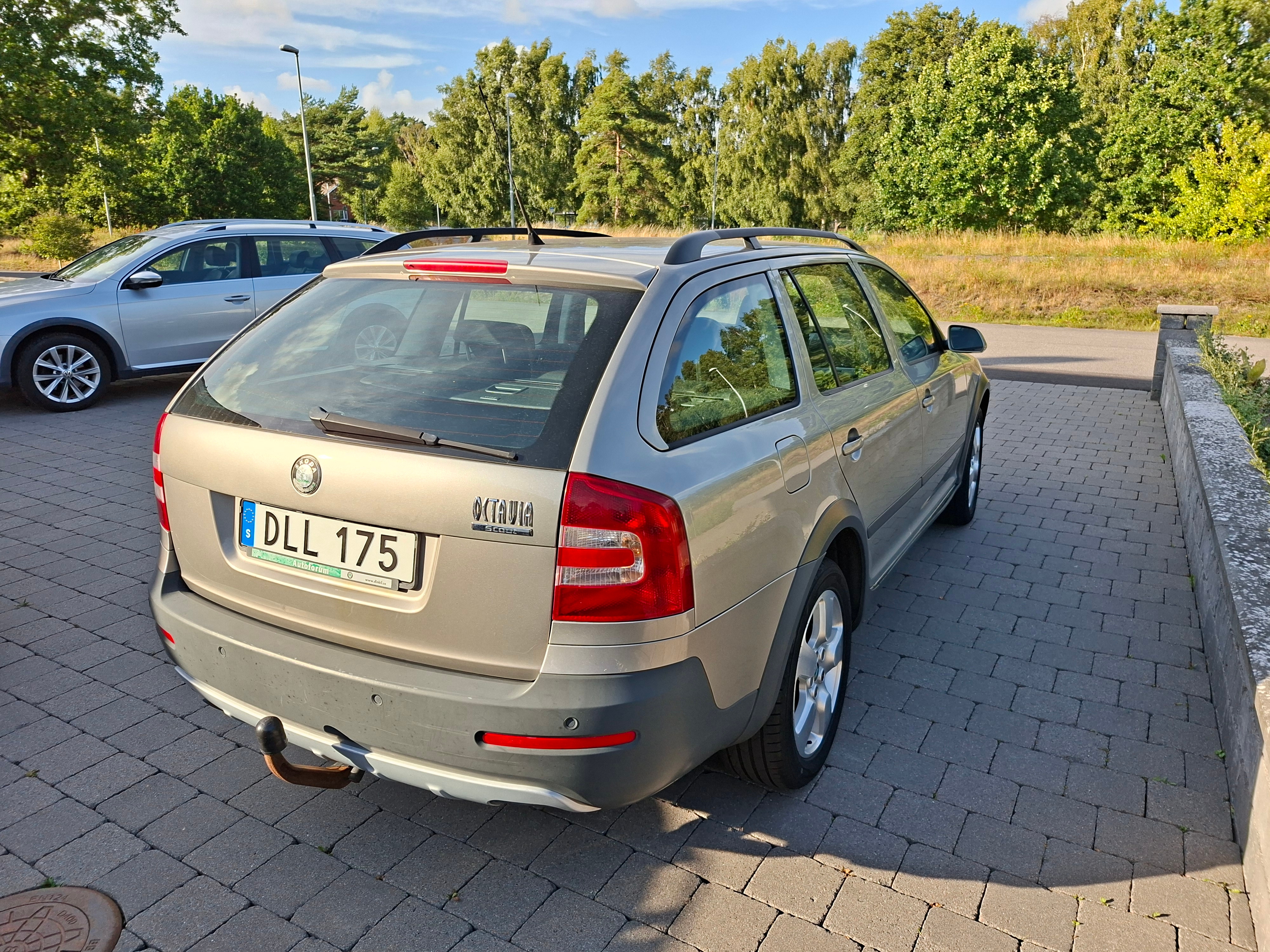Skoda Octavia 2008, bild 3/6