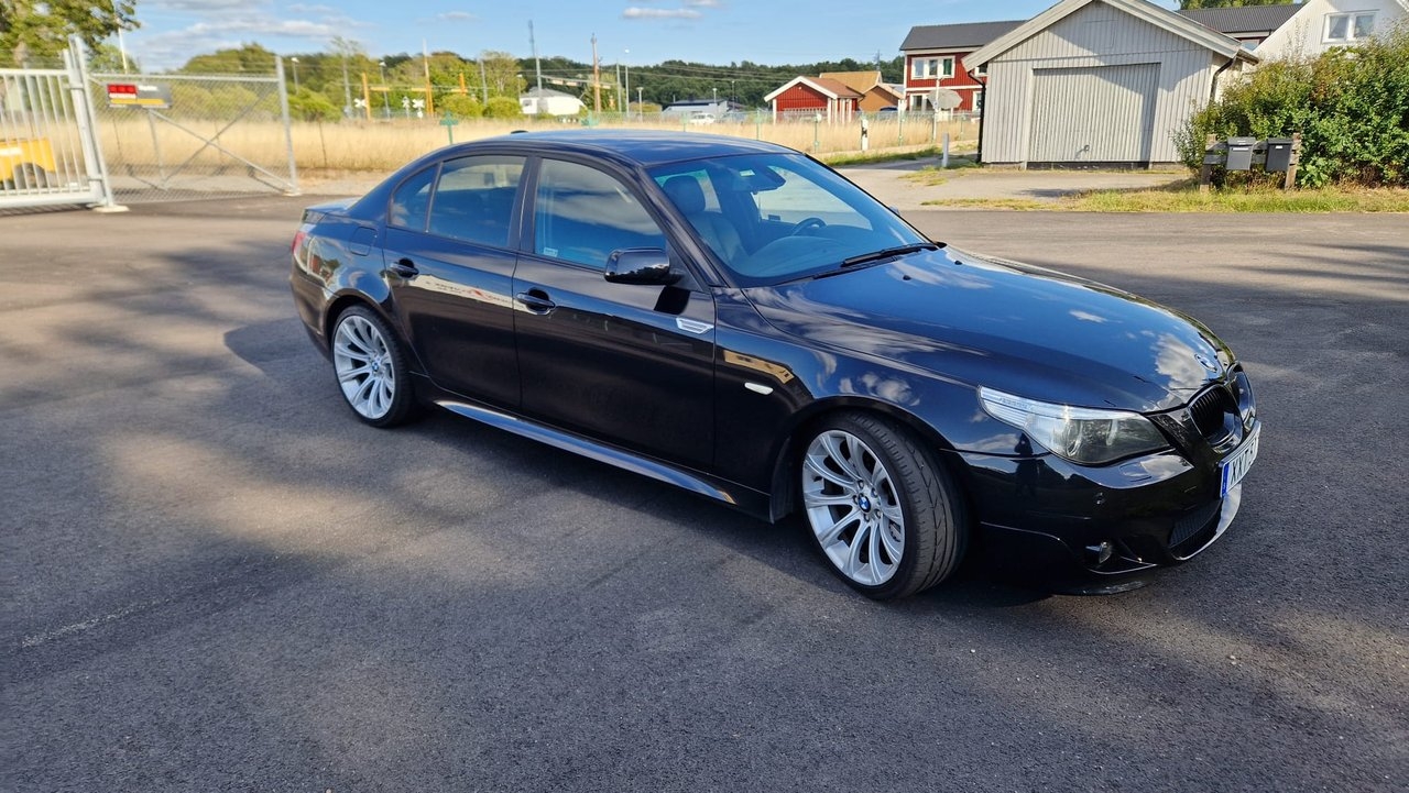 BMW 530 i Sedan M Sport Euro 4 2006, bild 3/9