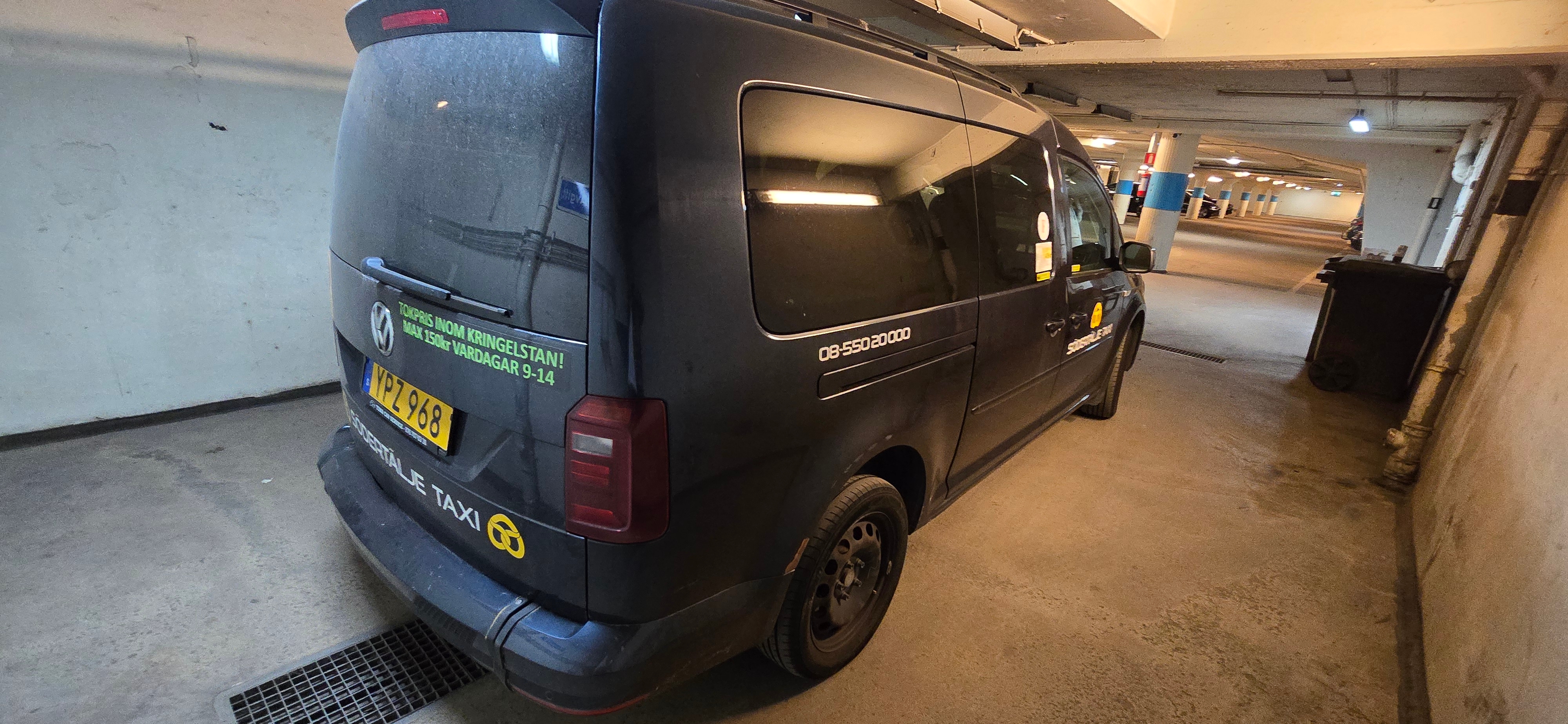 Volkswagen Caddy Maxi 2018, bild 3/3