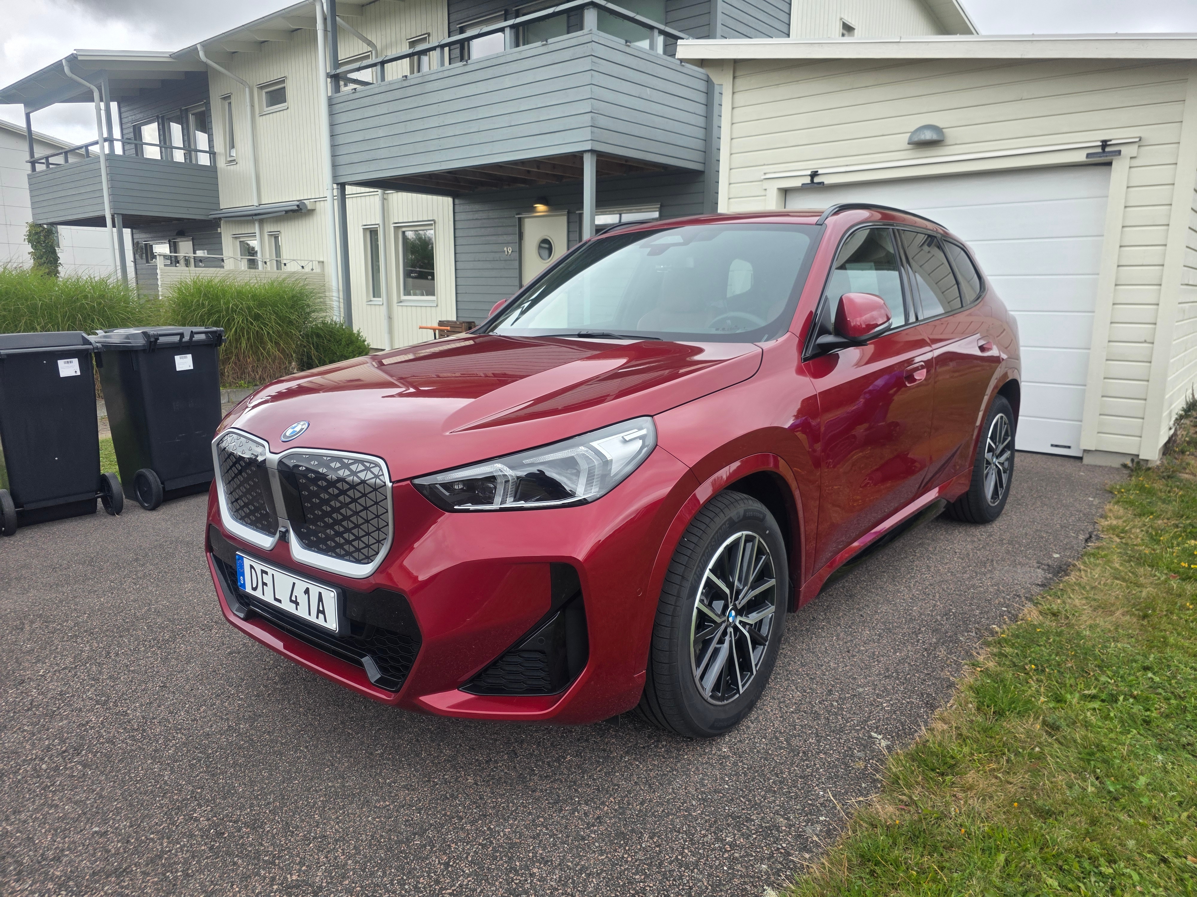 BMW iX1 eDrive20 2026, bild 2/10