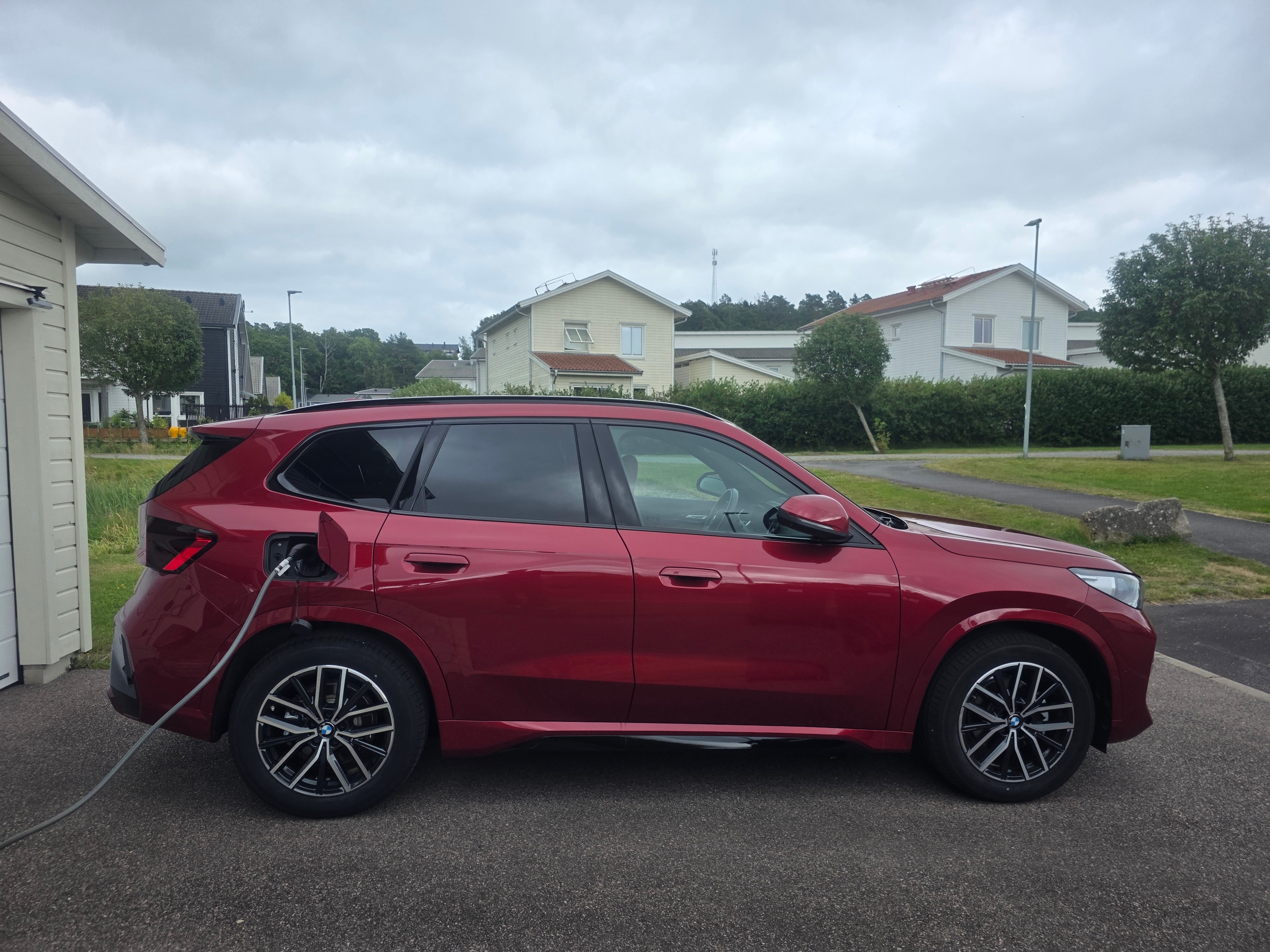 BMW iX1 eDrive20 2026, bild 4/10