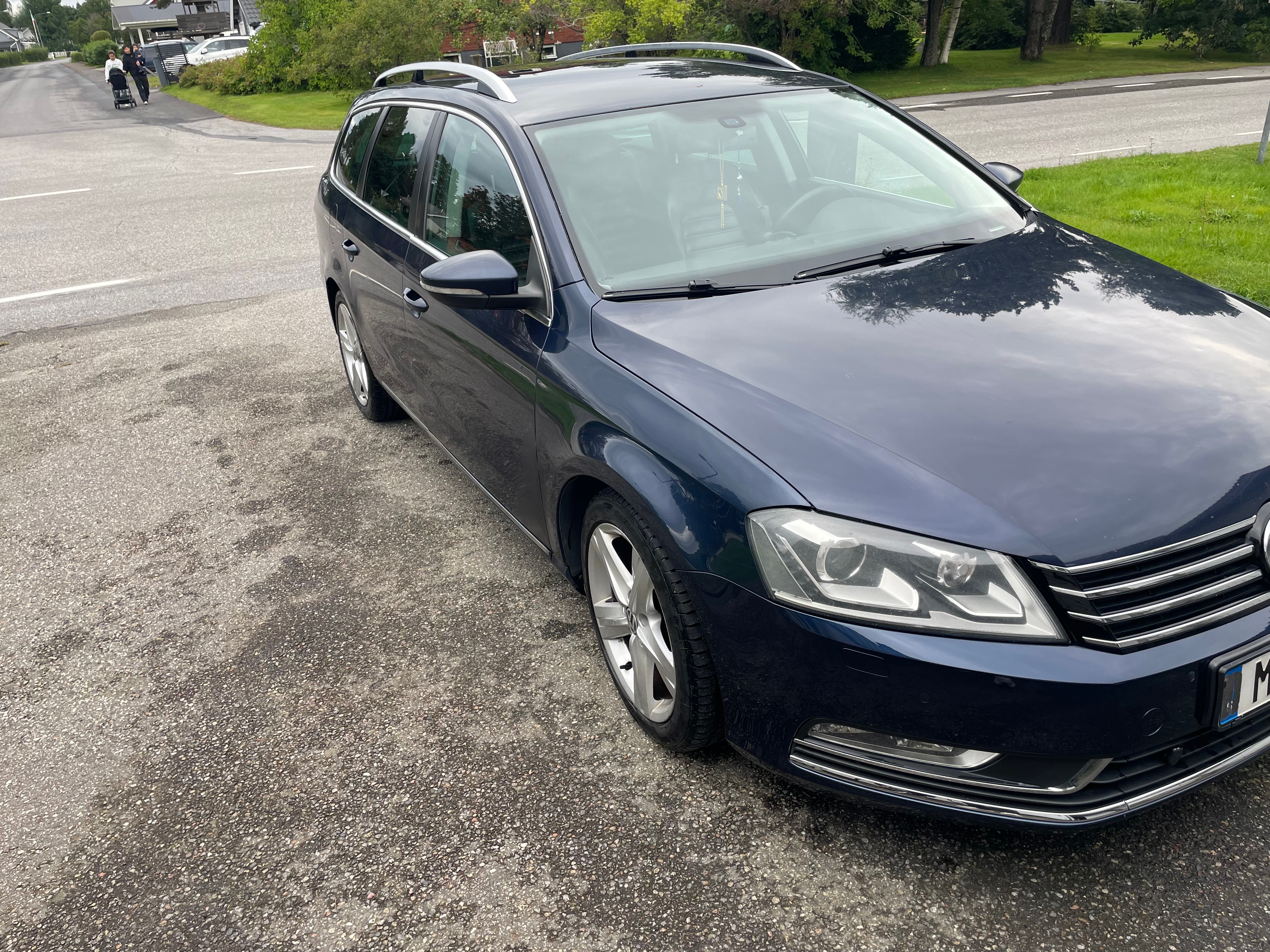 Volkswagen Passat 2012, bild 7/9