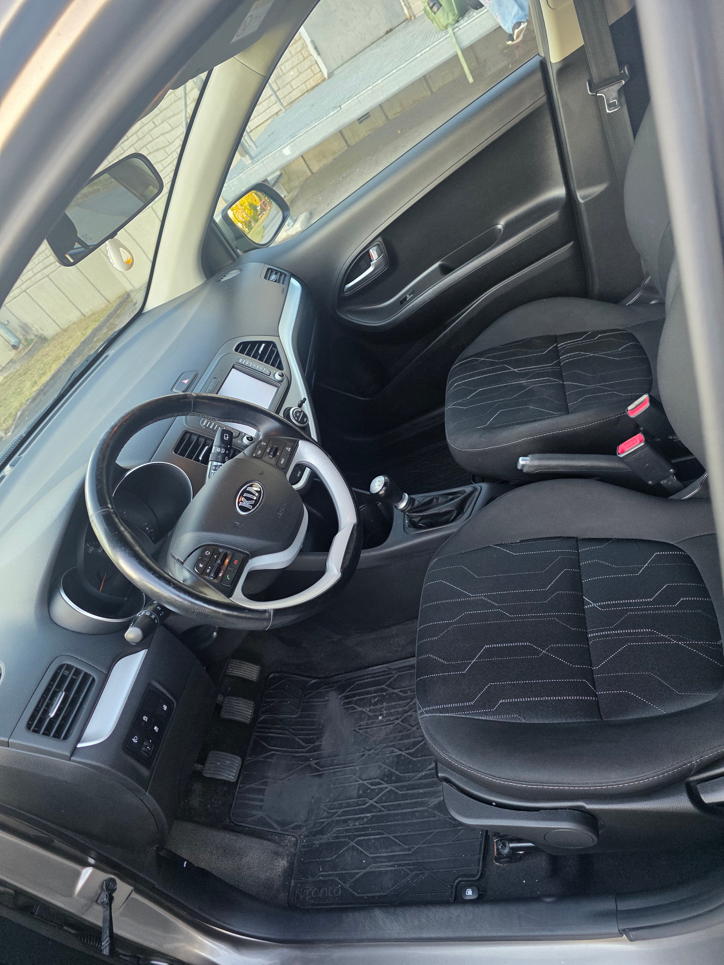 Kia Picanto 5-dörrar 1.0 MPI Manuell 2017, bild 6/10