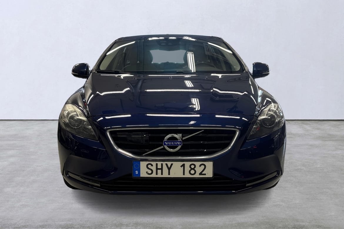 Volvo V40 T3 Your Ocean Race 2015, kuva 7/10