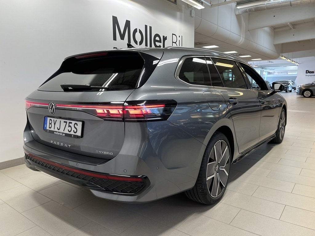 Volkswagen Passat 2025, bild 3/10