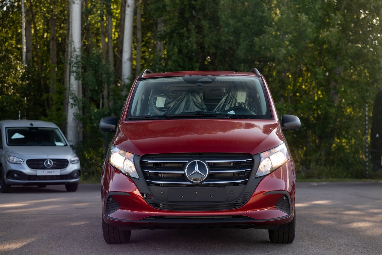 Mercedes-Benz Vito 2026, photo 2/6