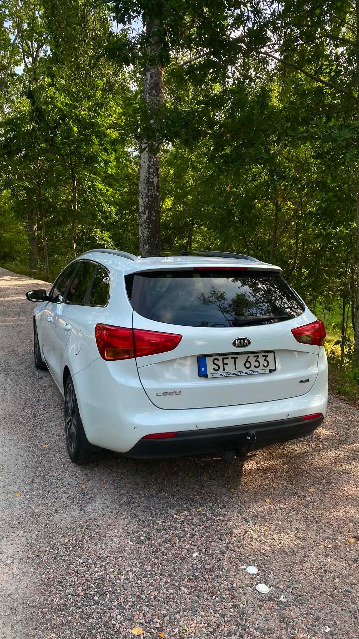 Kia Ceed _sw 1.6 CRDi Manuell 2015, bild 4/6