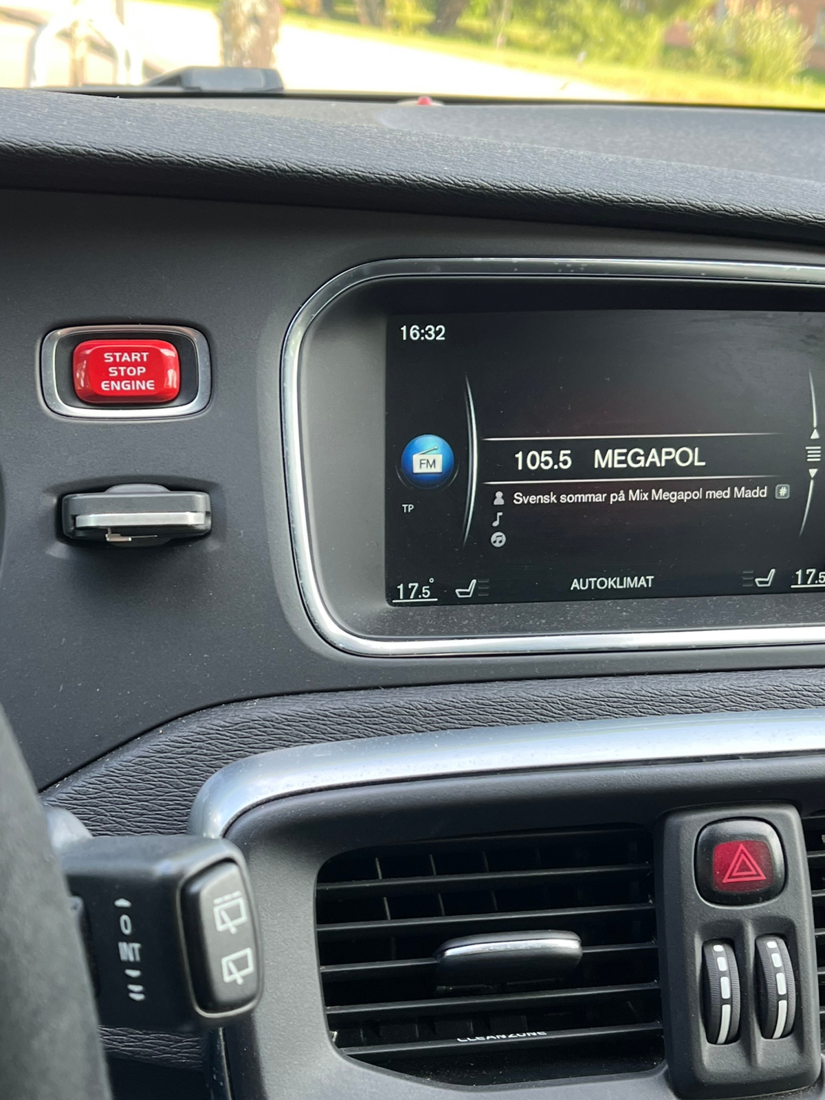 Volvo V40 T2 Manuell 2017, bild 7/9