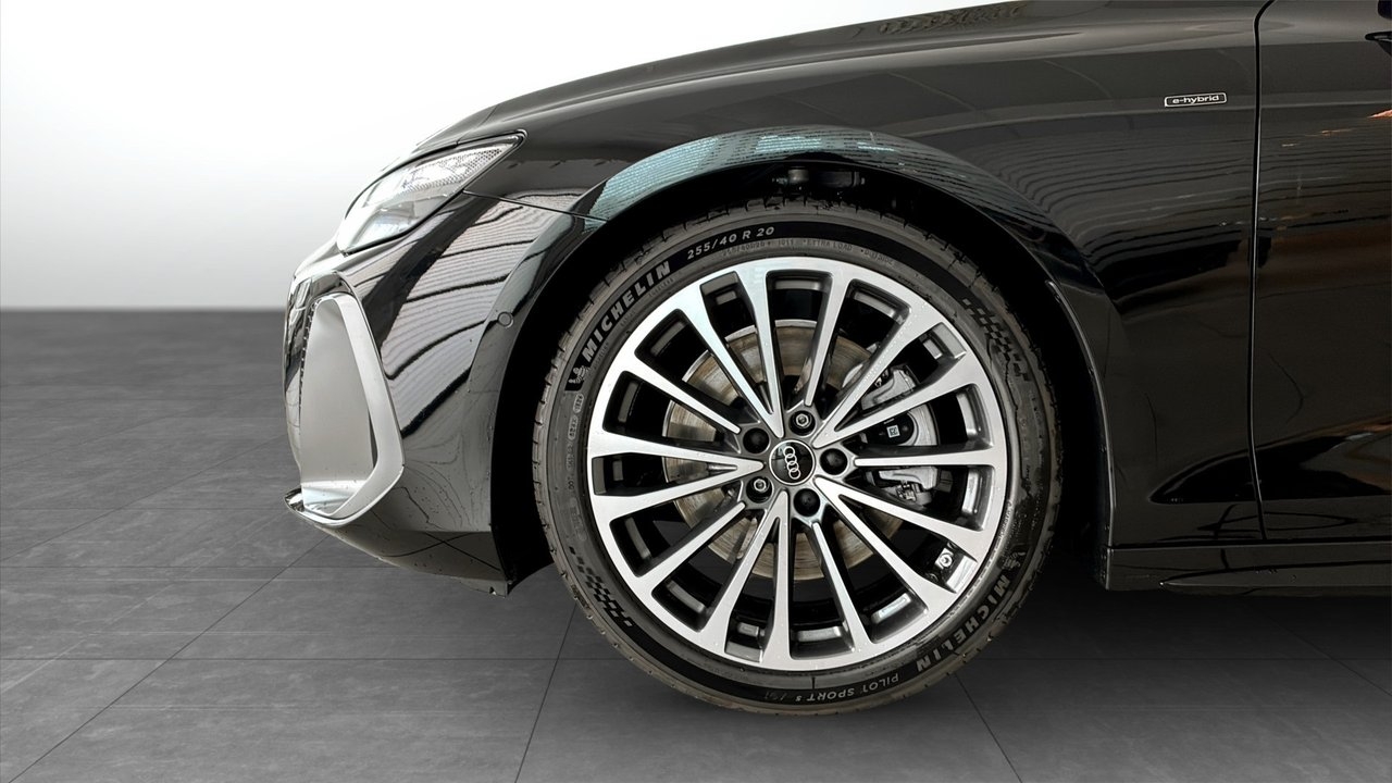 Audi A6 Avant e-hybrid S-line Selection 2026, bild 6/13