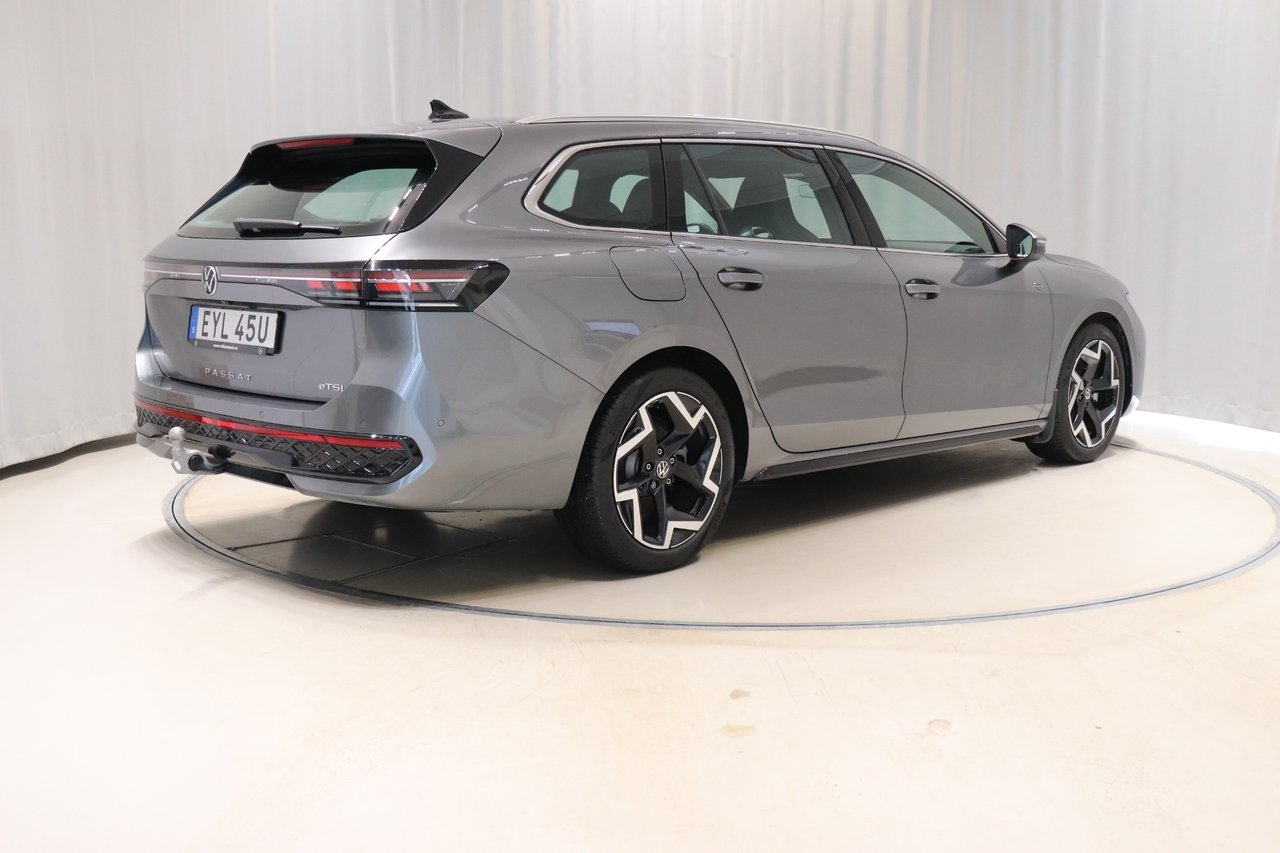 Volkswagen Passat 2025, bild 4/10