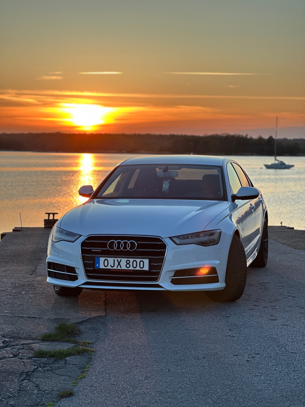 Audi A6 Sedan 2.0 TDI quattro S Tronic 2017, photo 2/10