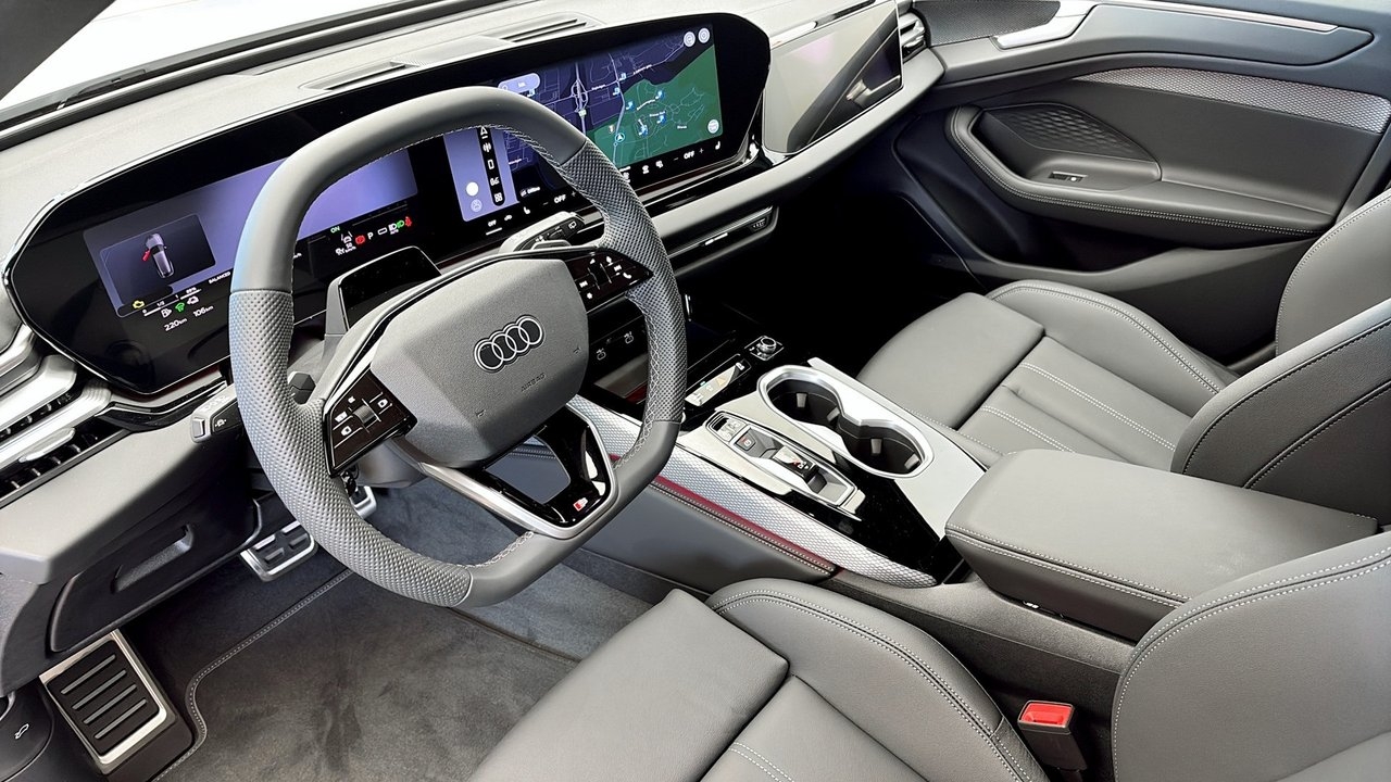Audi A6 Avant e-hybrid S-line Selection 2026, bild 7/13