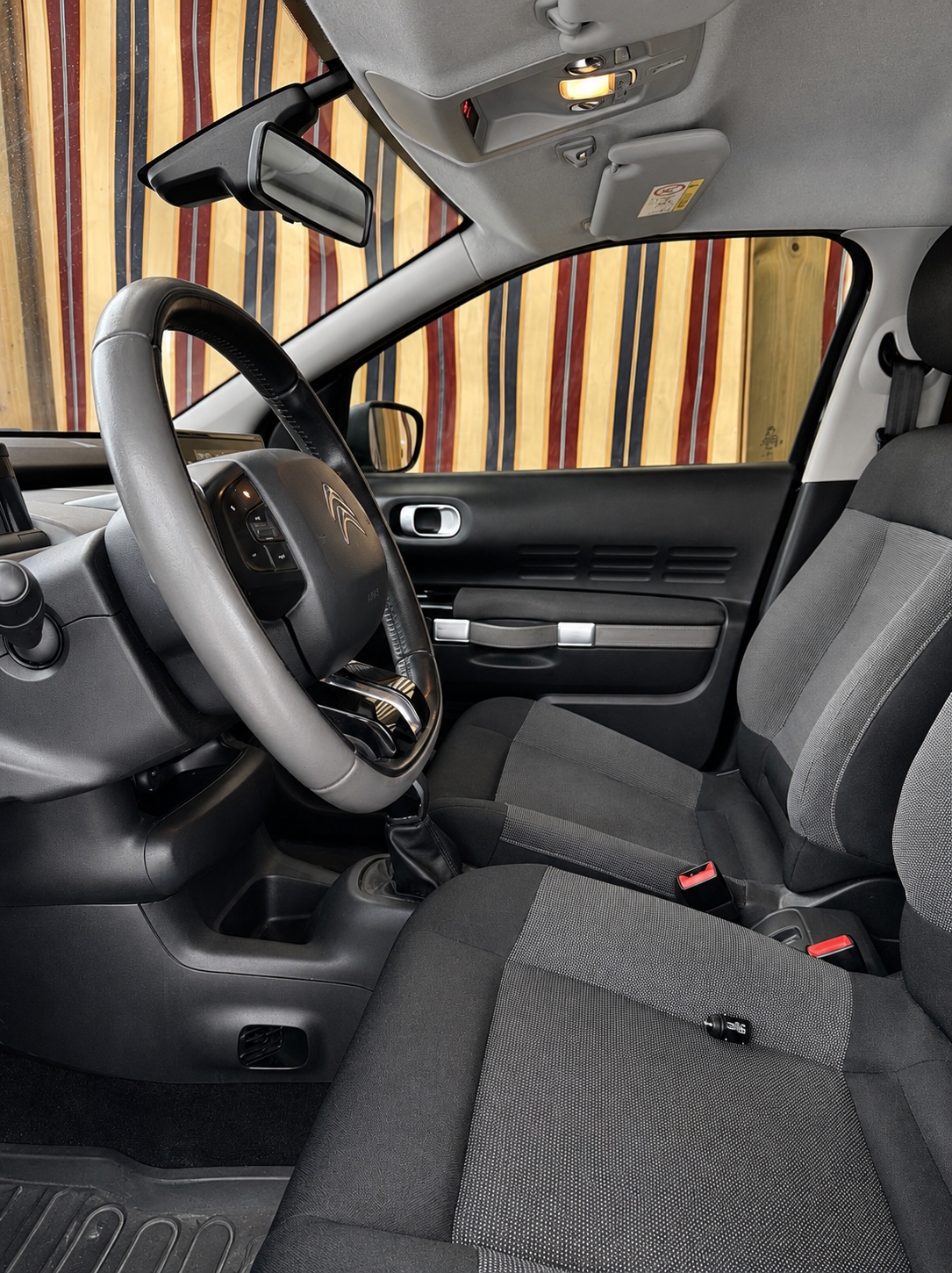 Citroen C4 Cactus 1.2 PureTech Manuell 2014, bild 4/10
