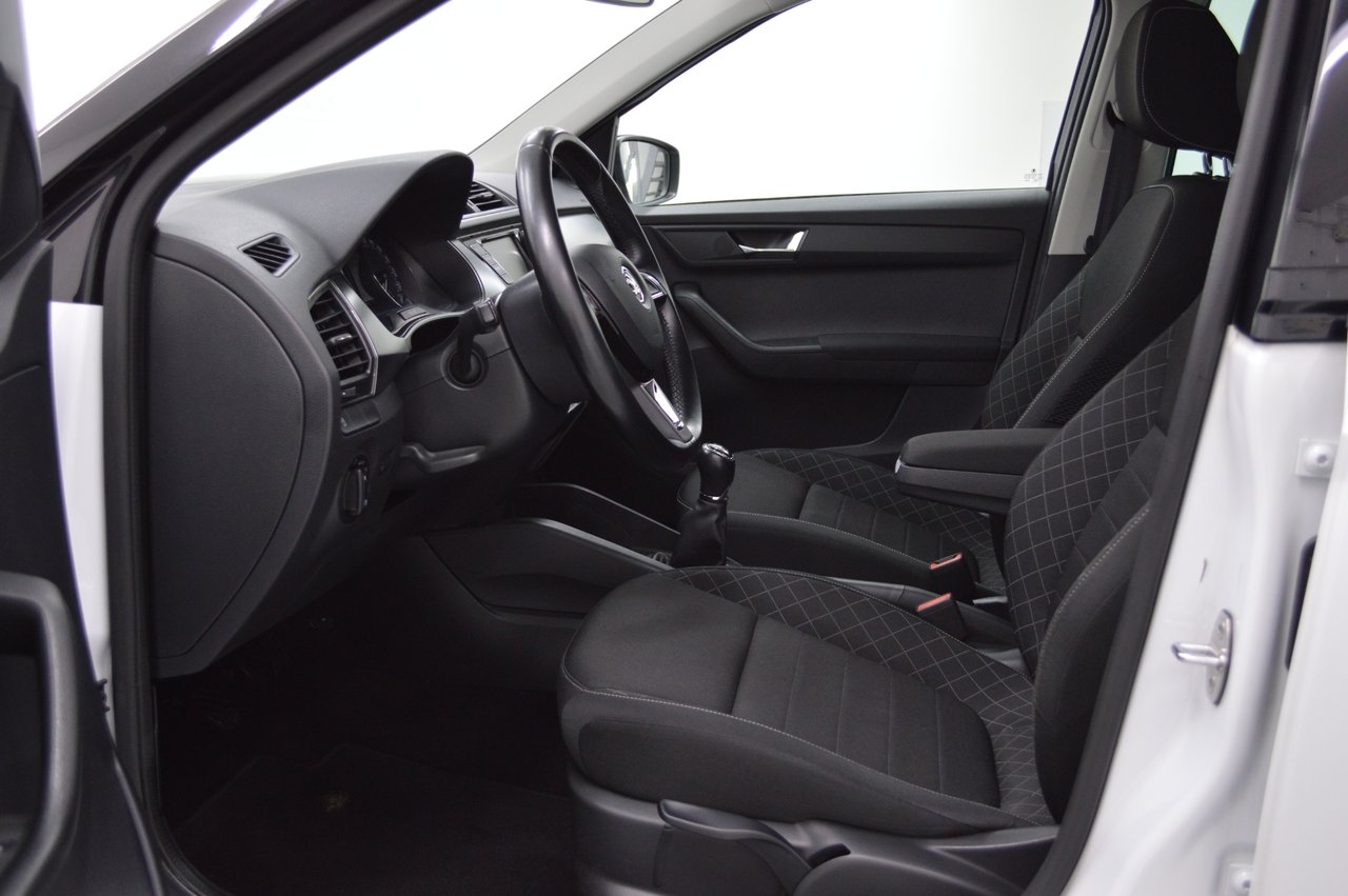 Skoda Fabia 2016, bild 6/10