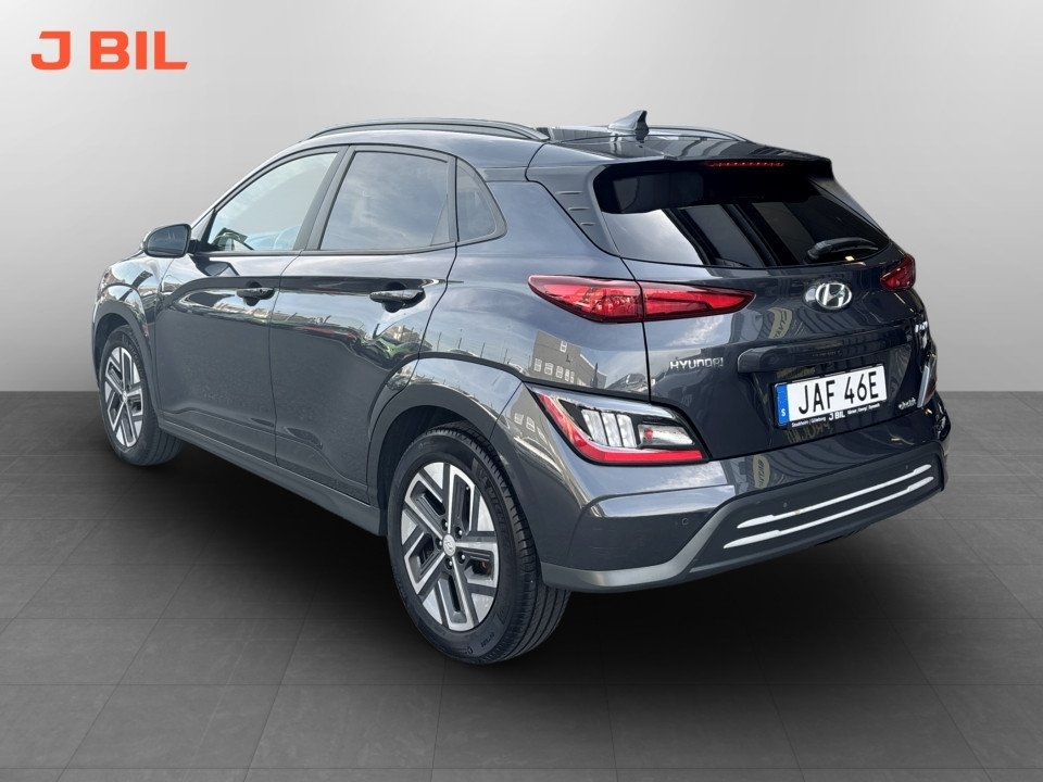 Hyundai Kona 2023, photo 2/10