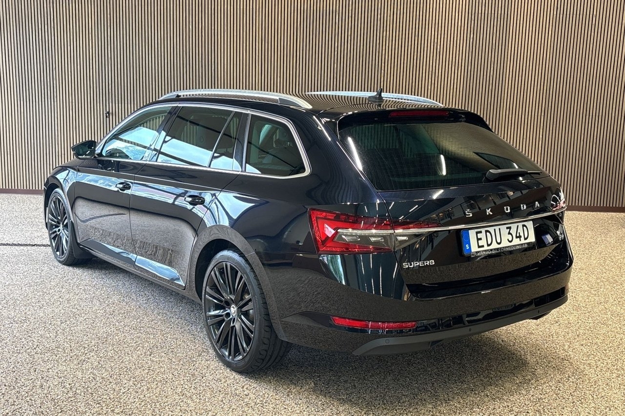 Skoda Superb 2020, bild 3/10