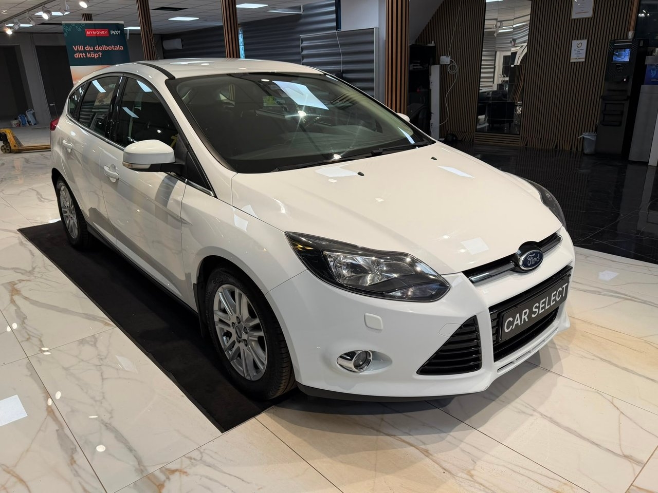 Ford Focus 2014, bild 6/10