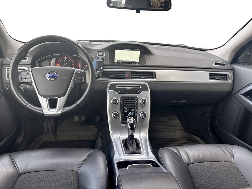 Volvo V70 2016, kuva 6/10