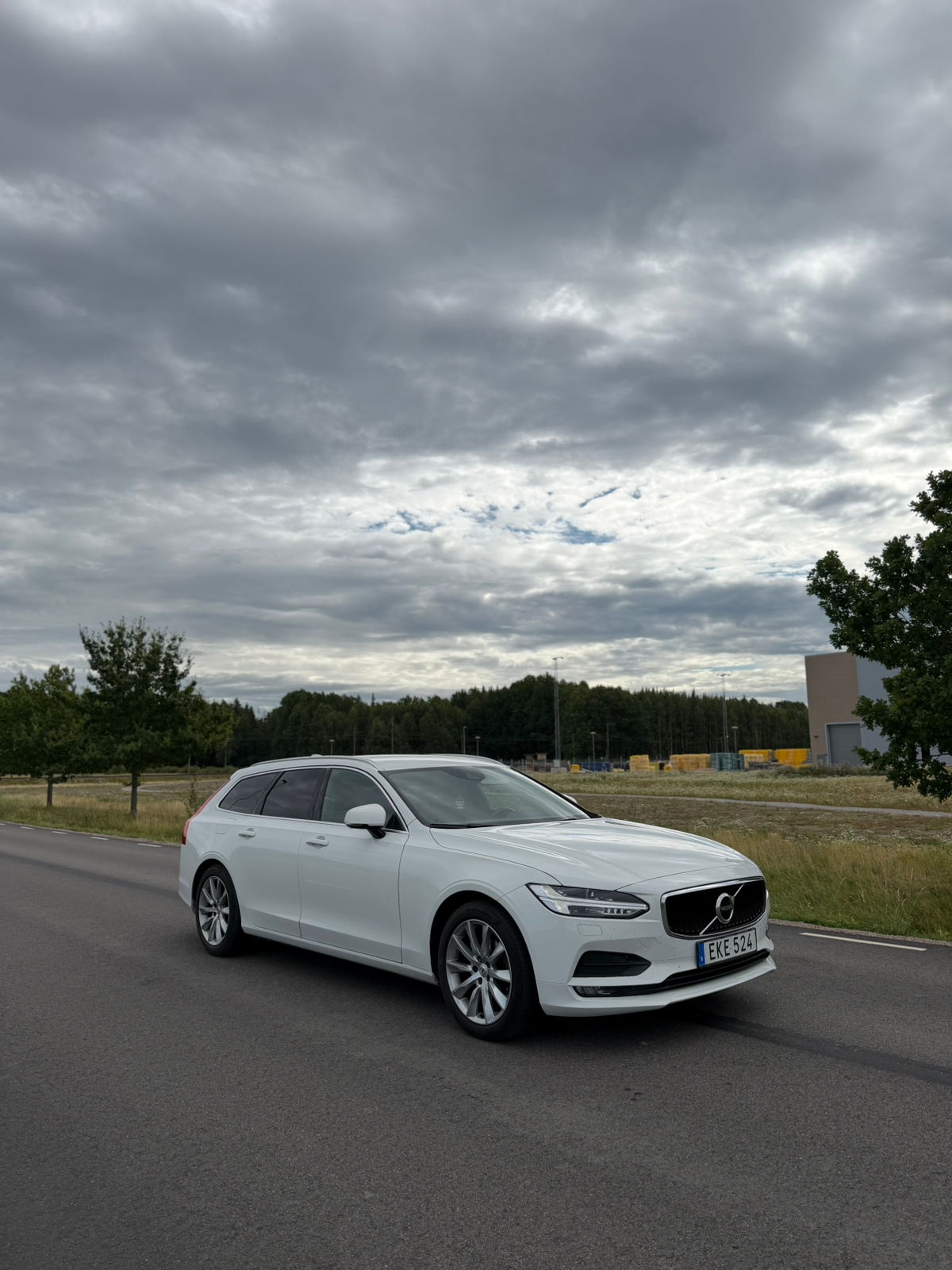 Volvo V90