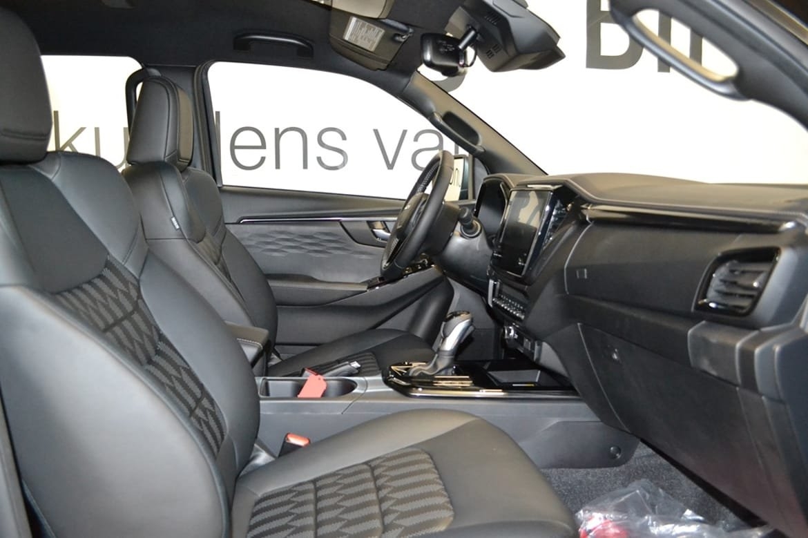 Isuzu D-max XRX DC AT 2025, bild 7/10