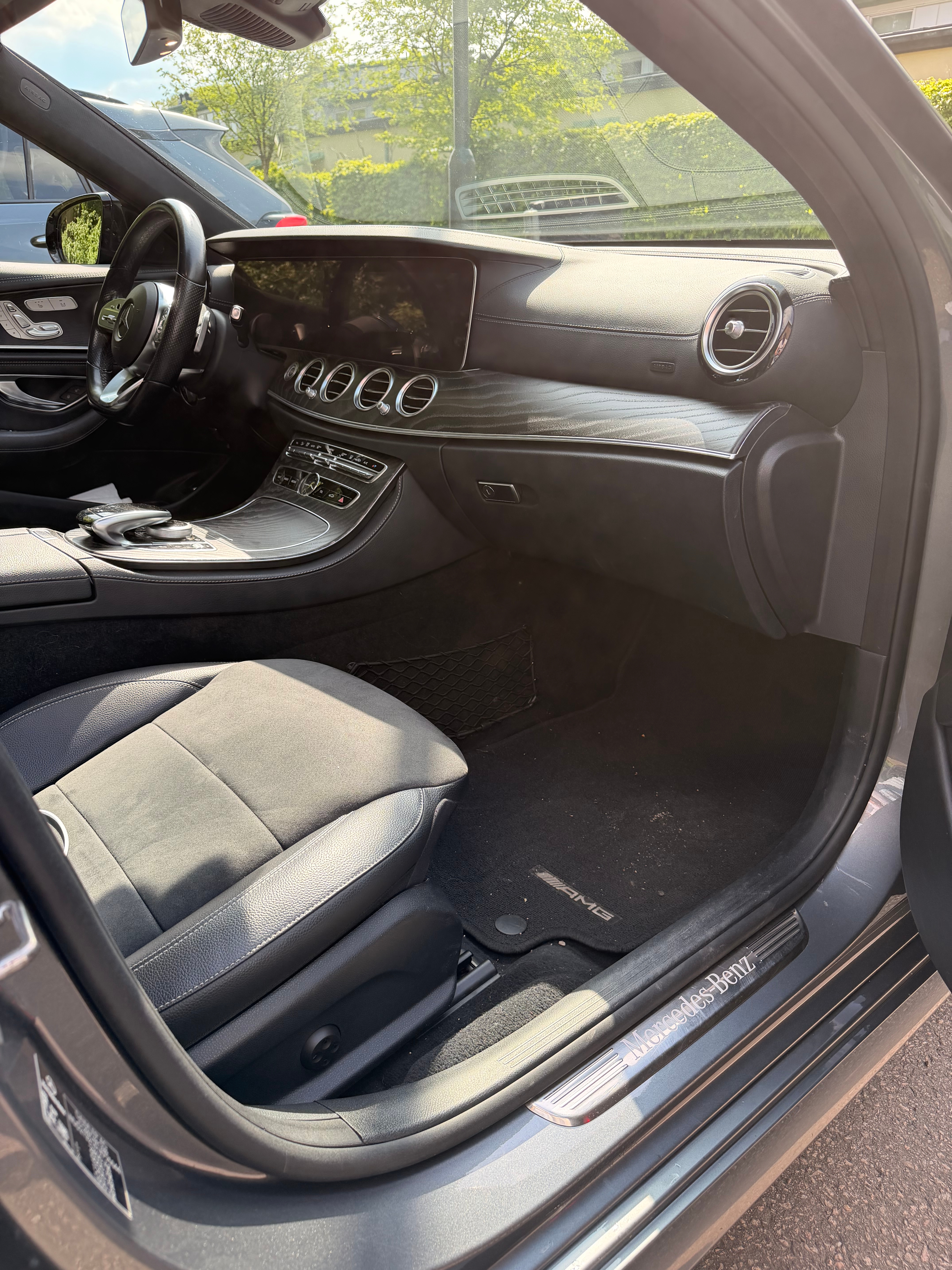 Mercedes-Benz E 2020, kuva 5/6