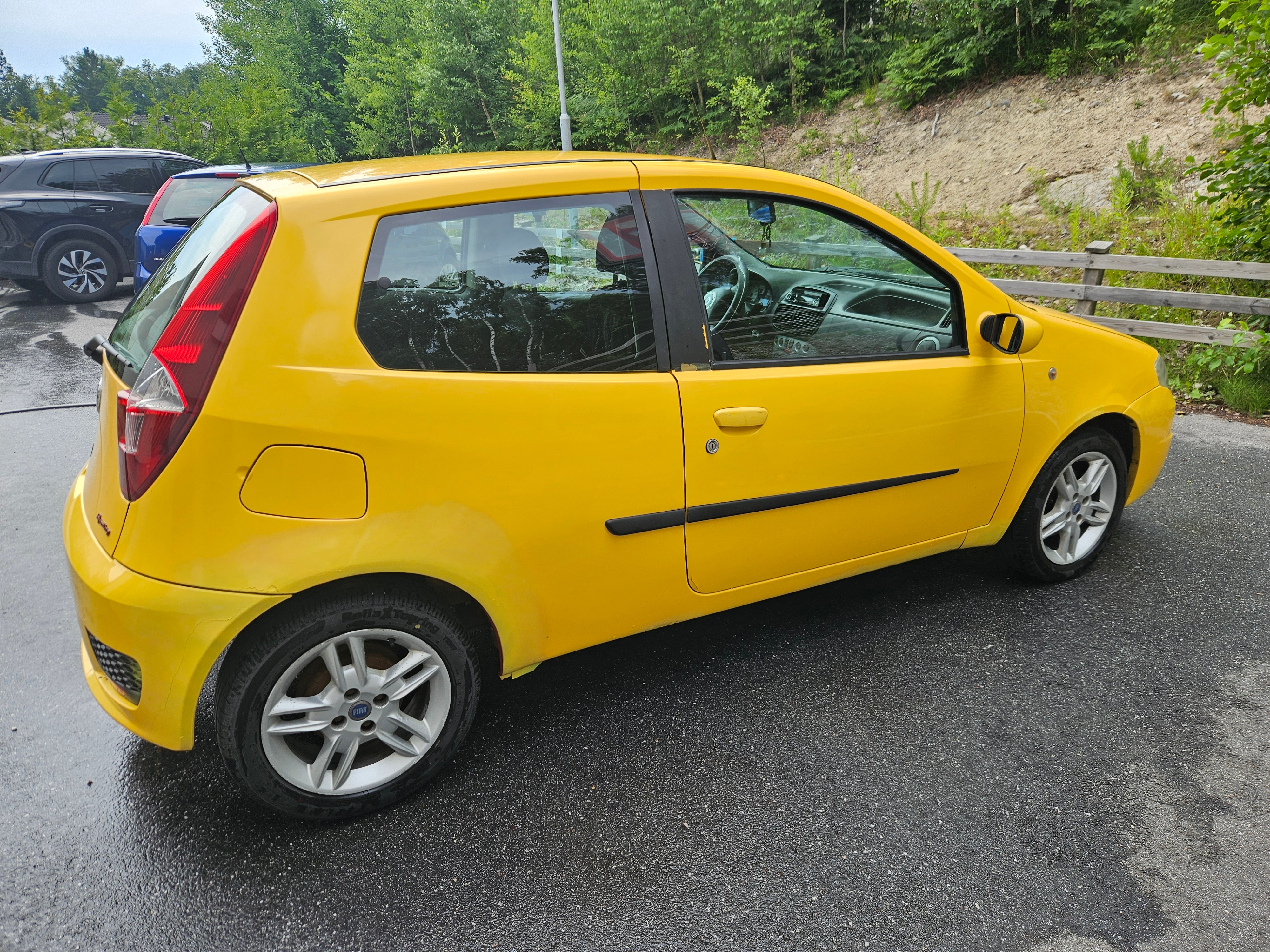 Fiat Punto 3-dörrar 1.4 FIRE Manuell 2004, bild 3/9