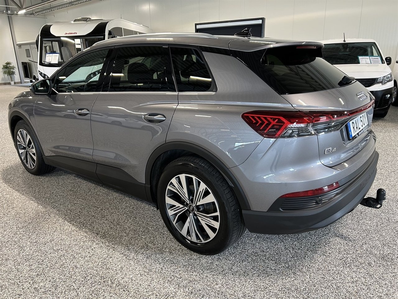 Audi Q4 e-tron 2023, kuva 2/10