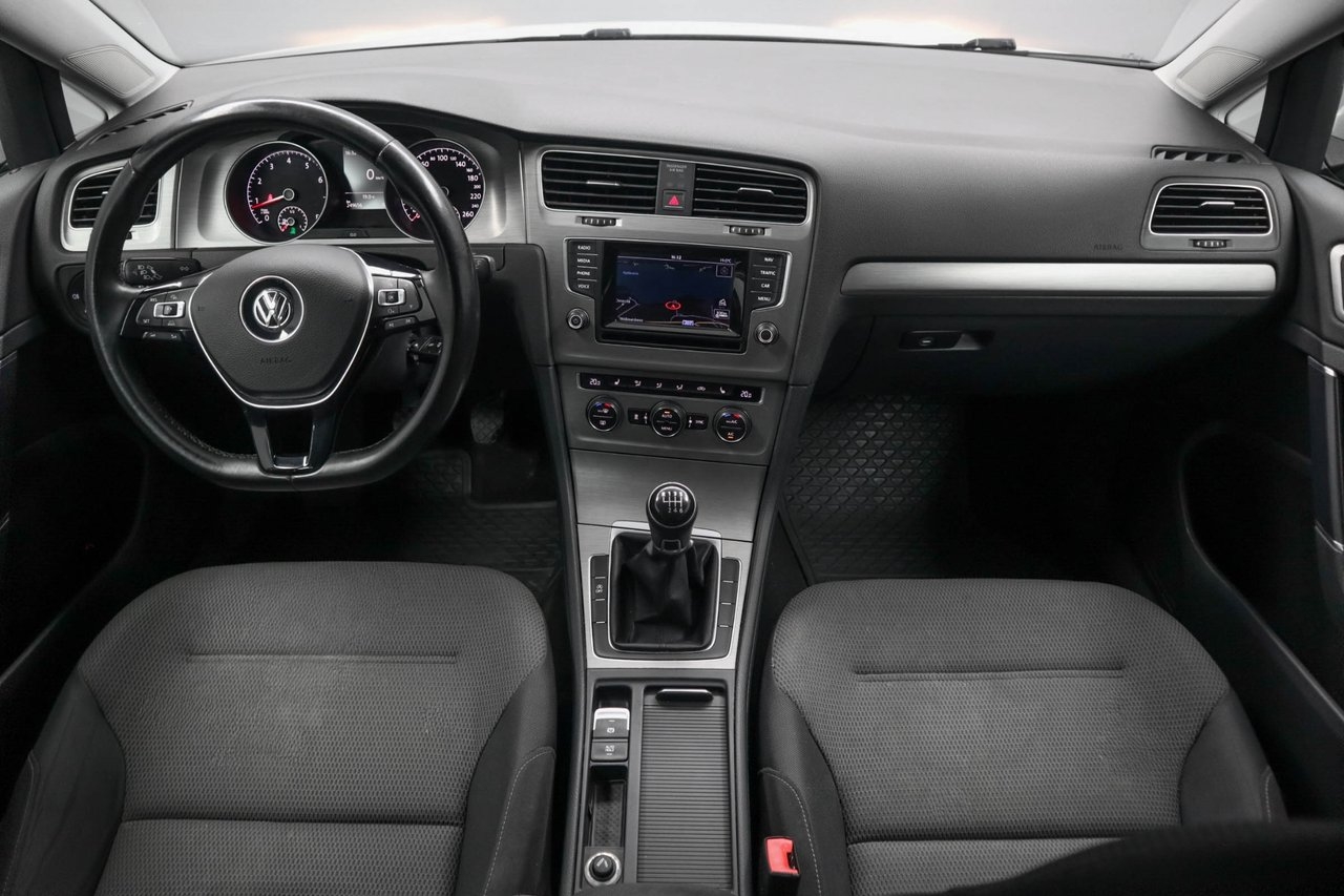 Volkswagen Golf SC 1.4 TGI 110hk Masters 2015, kuva 2/10