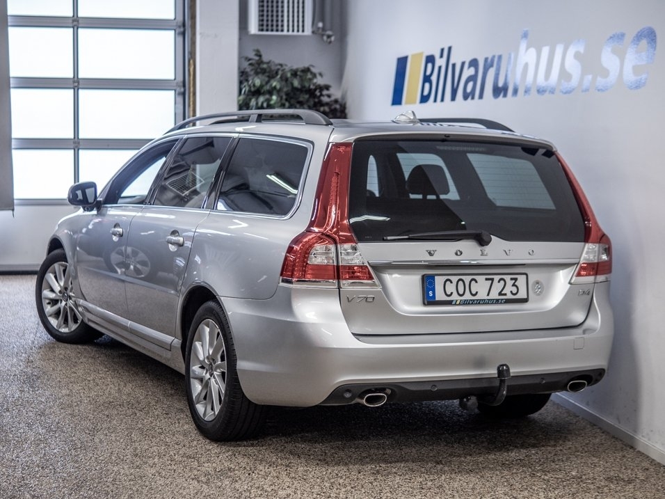 Volvo V70 D4 Momentum 2015, bild 3/9