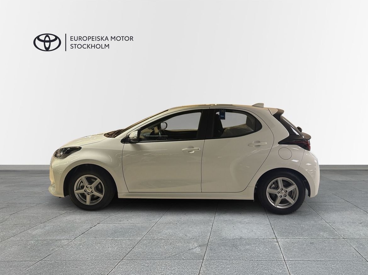 Toyota Yaris 2025, bild 3/13